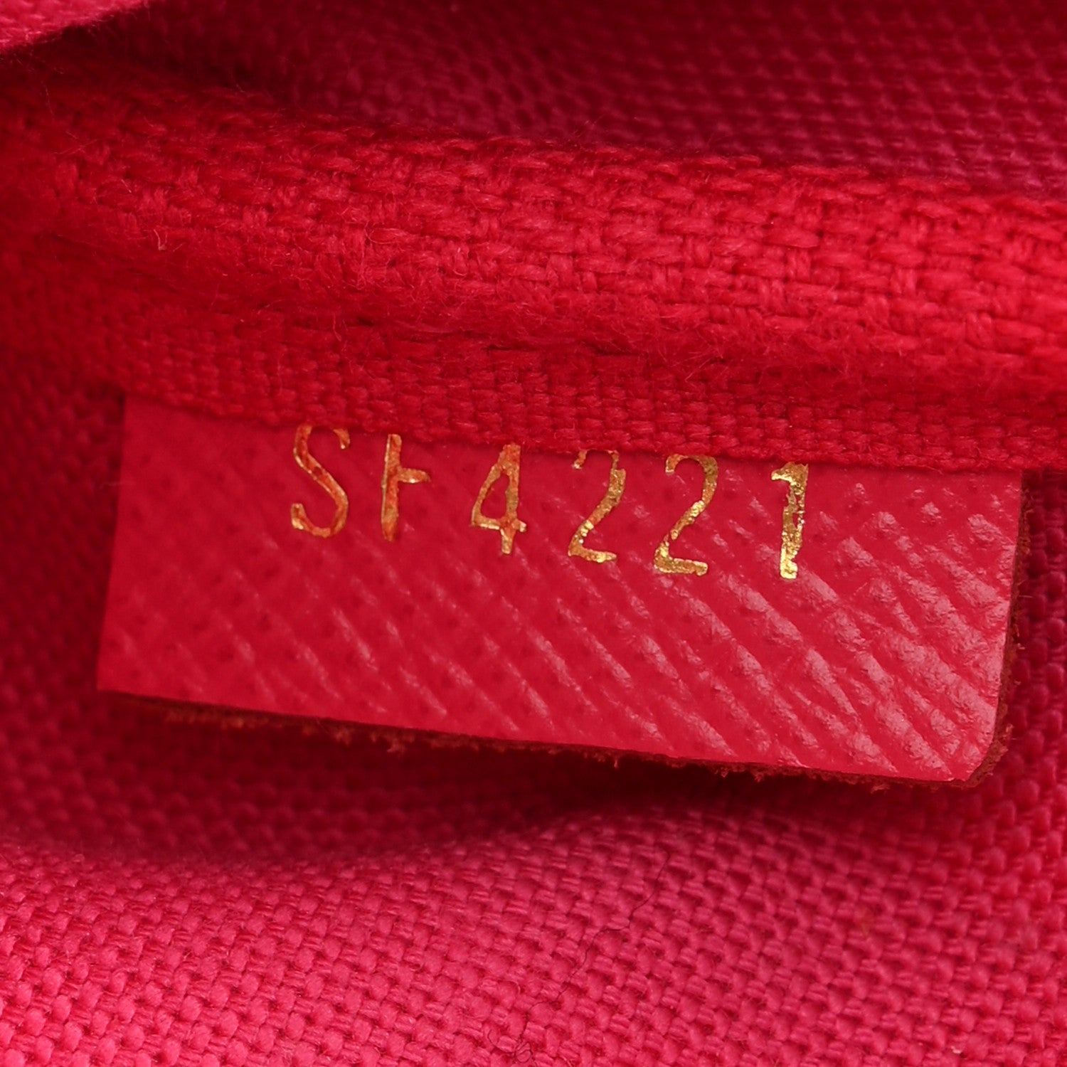 Damier Azur 2021 Christmas Animation Hollywood Mini Pochette Accessories Fuchsia