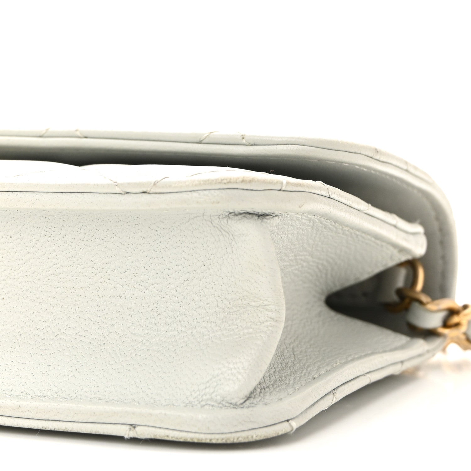 Lambskin Pearl Crush Quilted Flap Phone Holder With Chain Light Grey