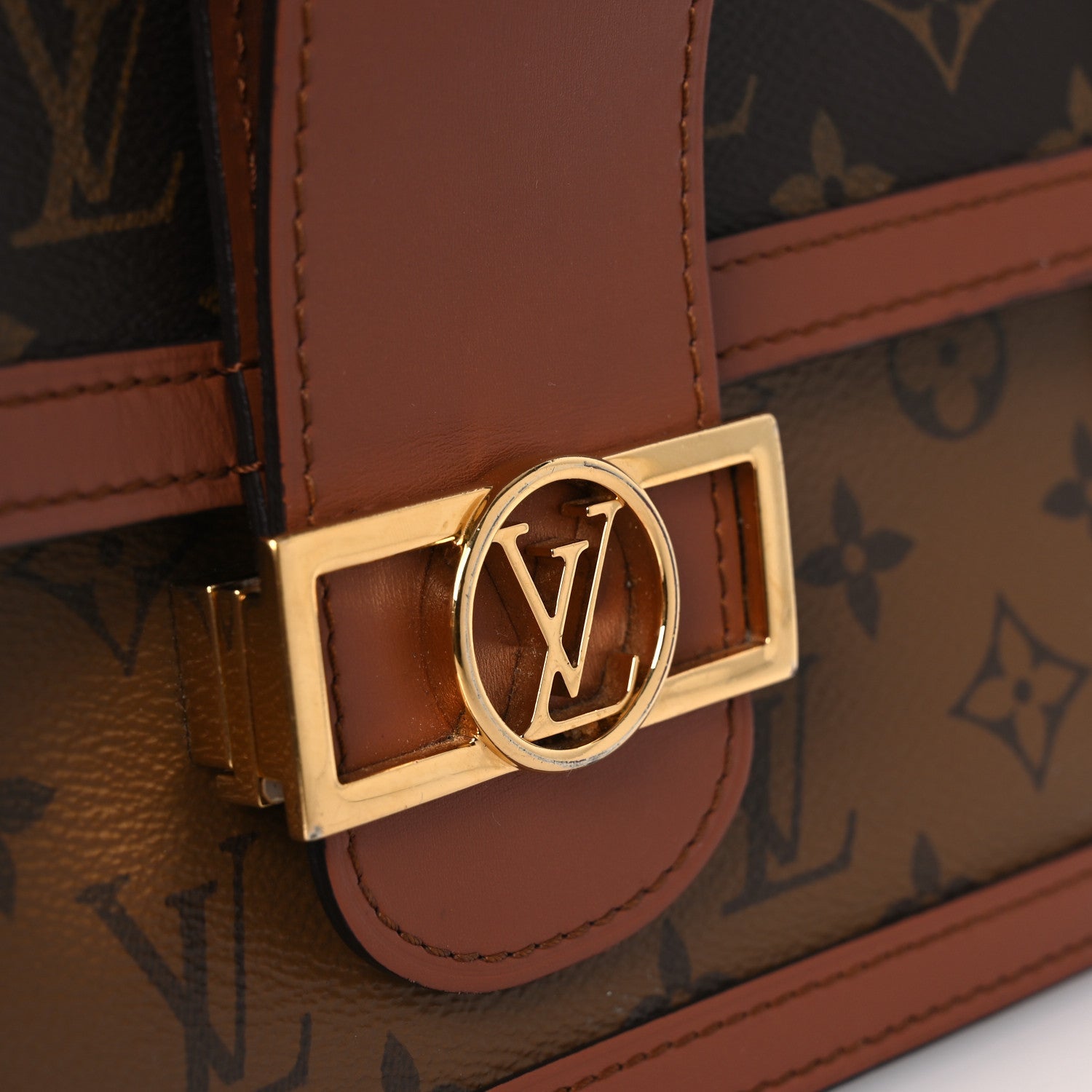 Reverse Monogram Dauphine MM