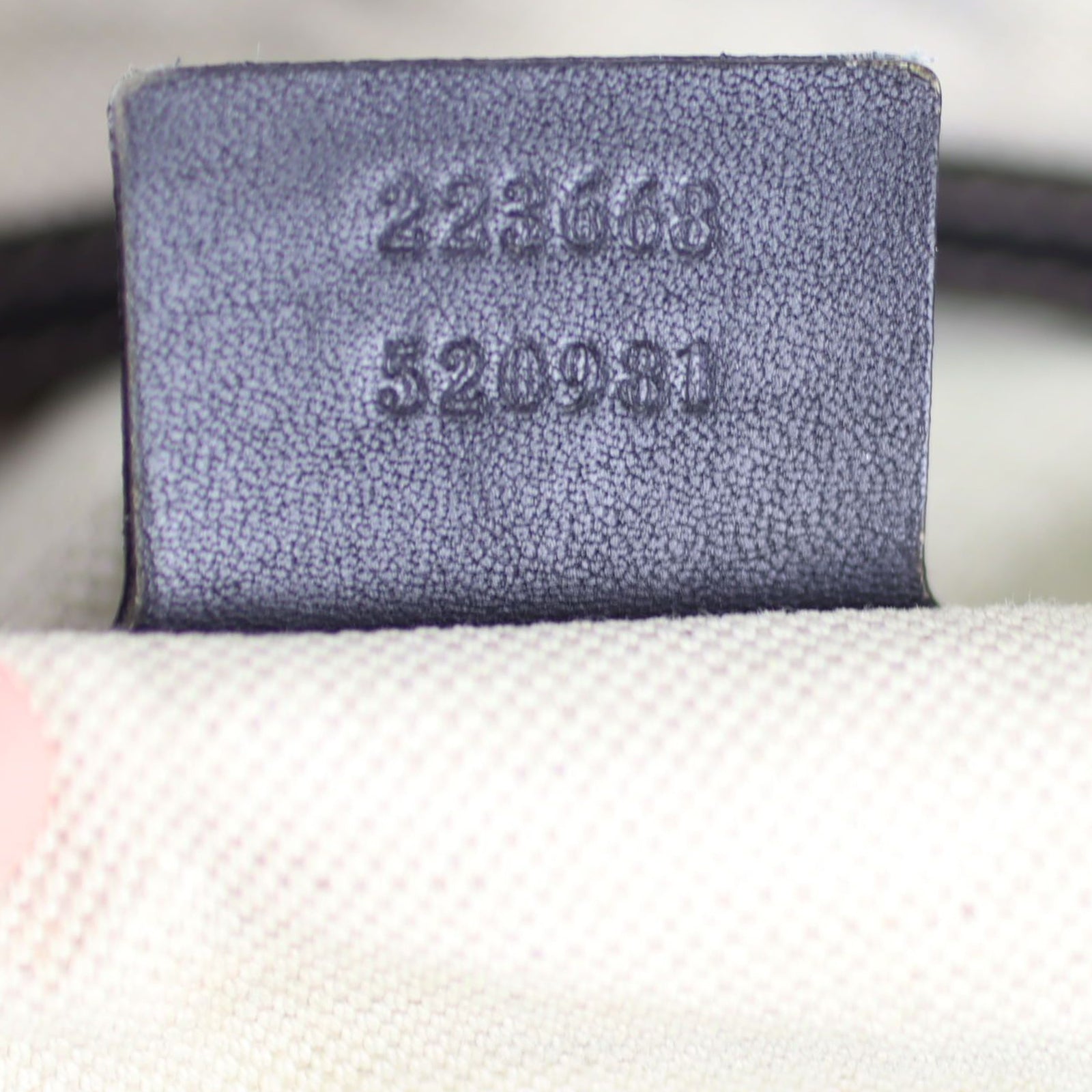 Gucci GG Supreme Tall Tote