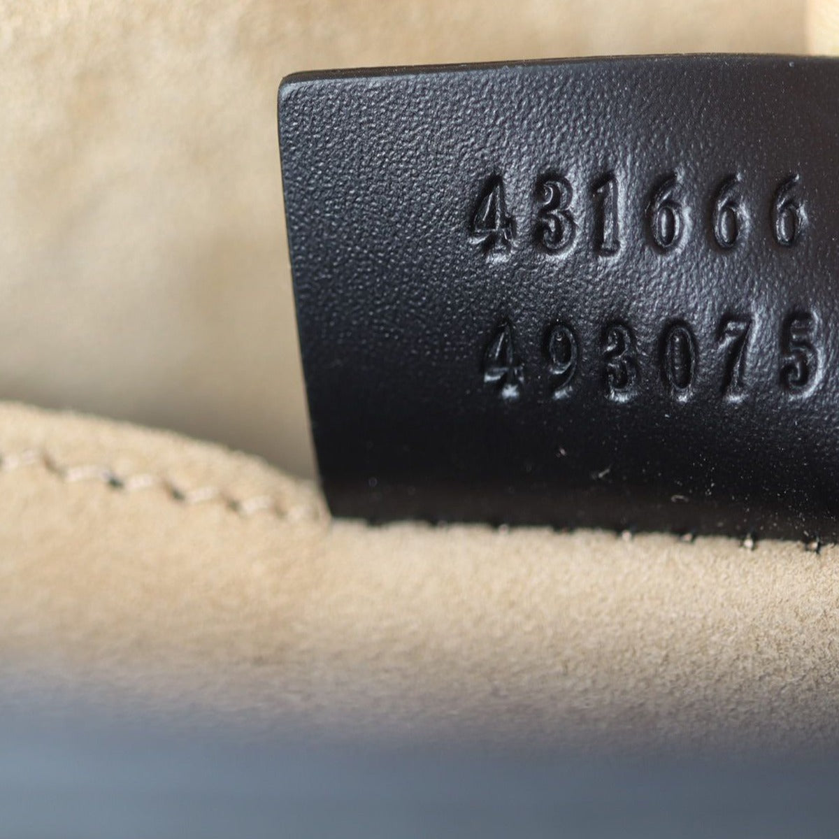 Gucci Sylvie Mini Chain Bag