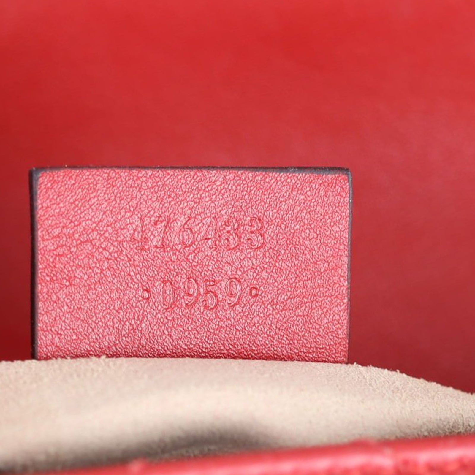 Gucci GG Marmont Super Mini Shoulder Bag