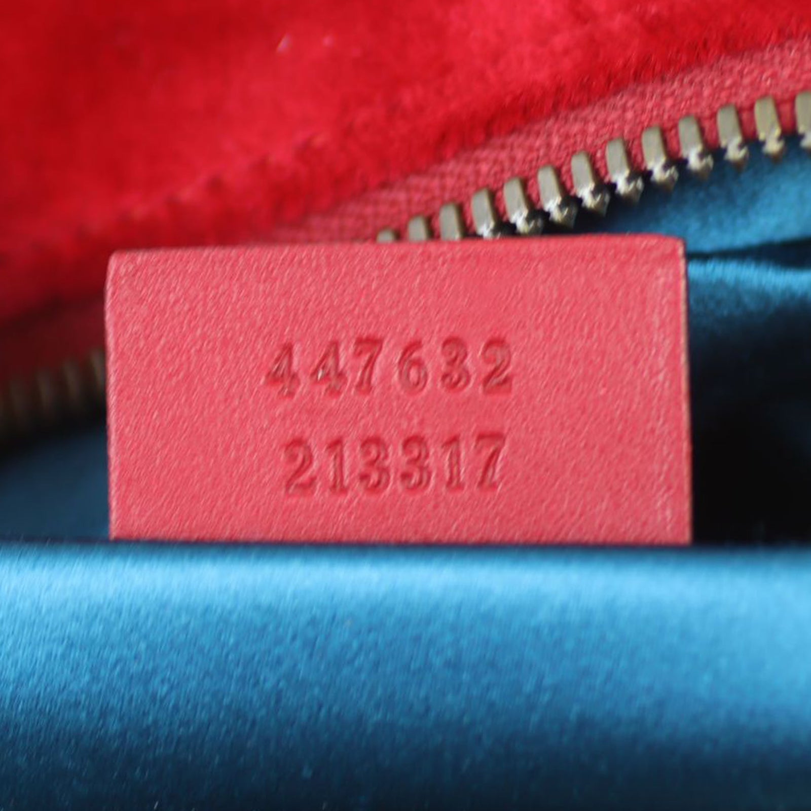 Gucci GG Marmont Small Velvet Camera Bag