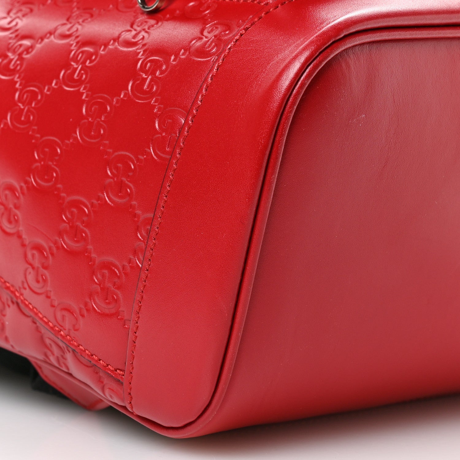 Guccissima Signature Day Backpack Hibiscus Red