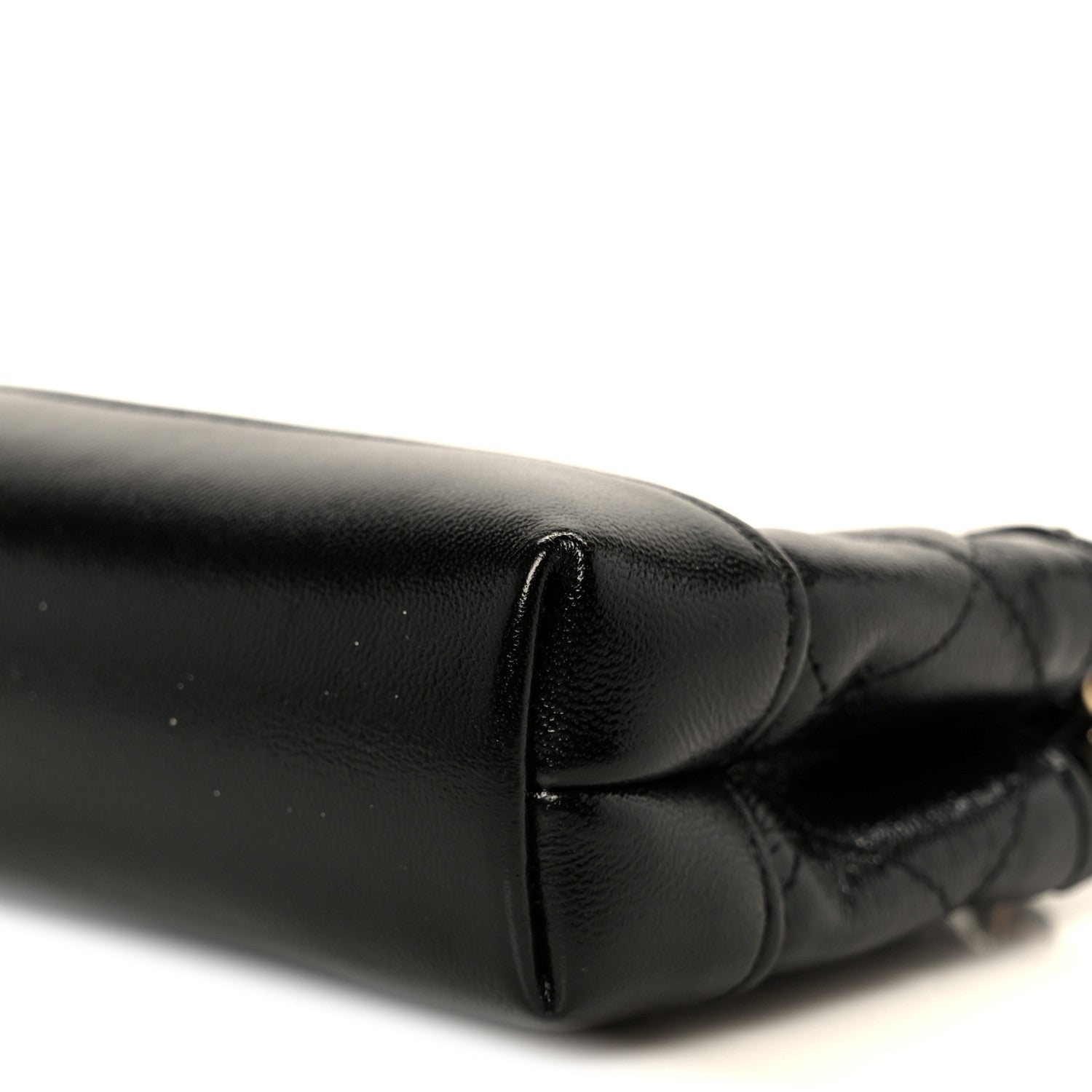 Shiny Lambskin Quilted Micro 31 Clutch With Chain Black