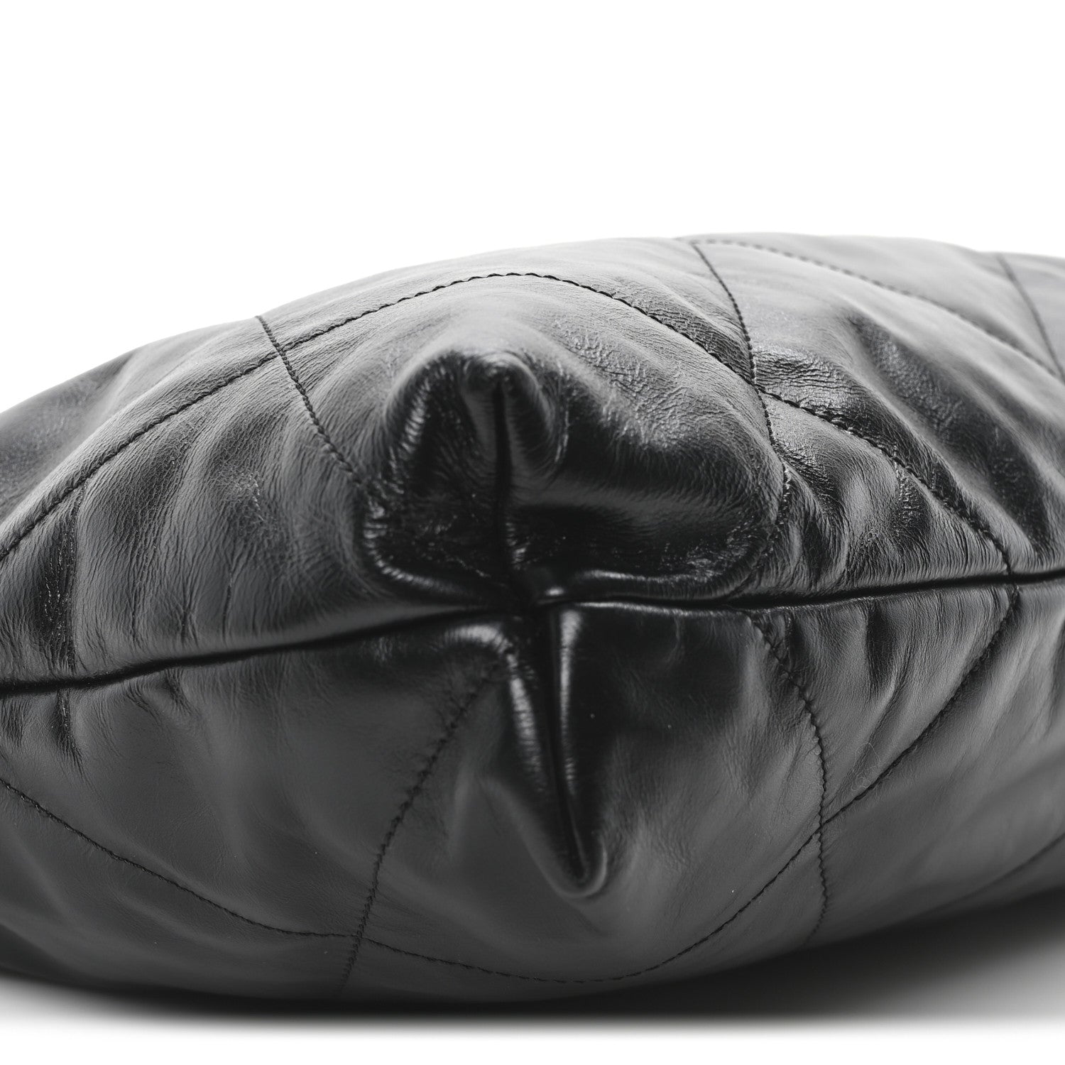 Shiny Calfskin Quilted Chanel 22 Black