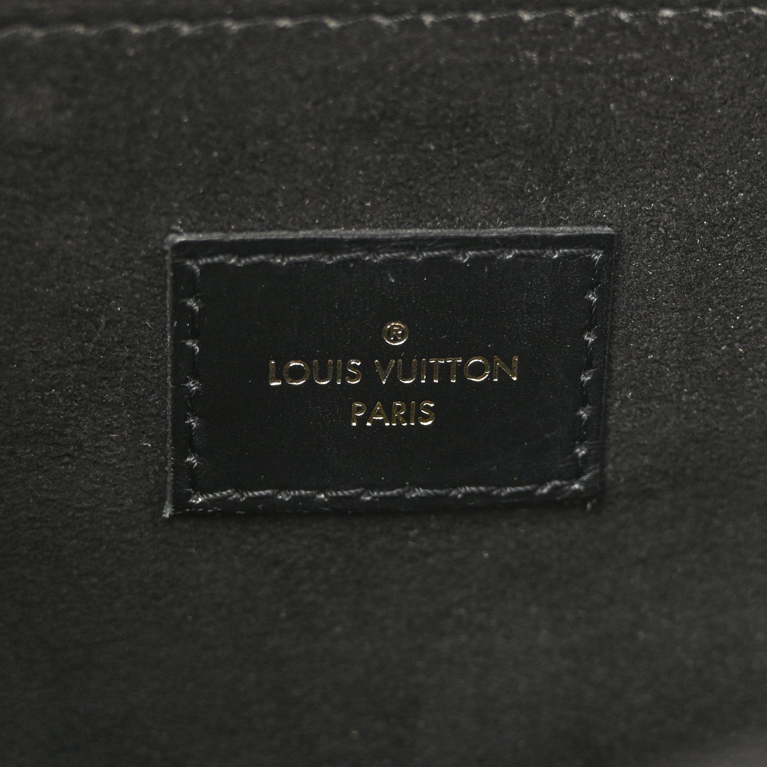 Reverse Monogram Pochette Metis