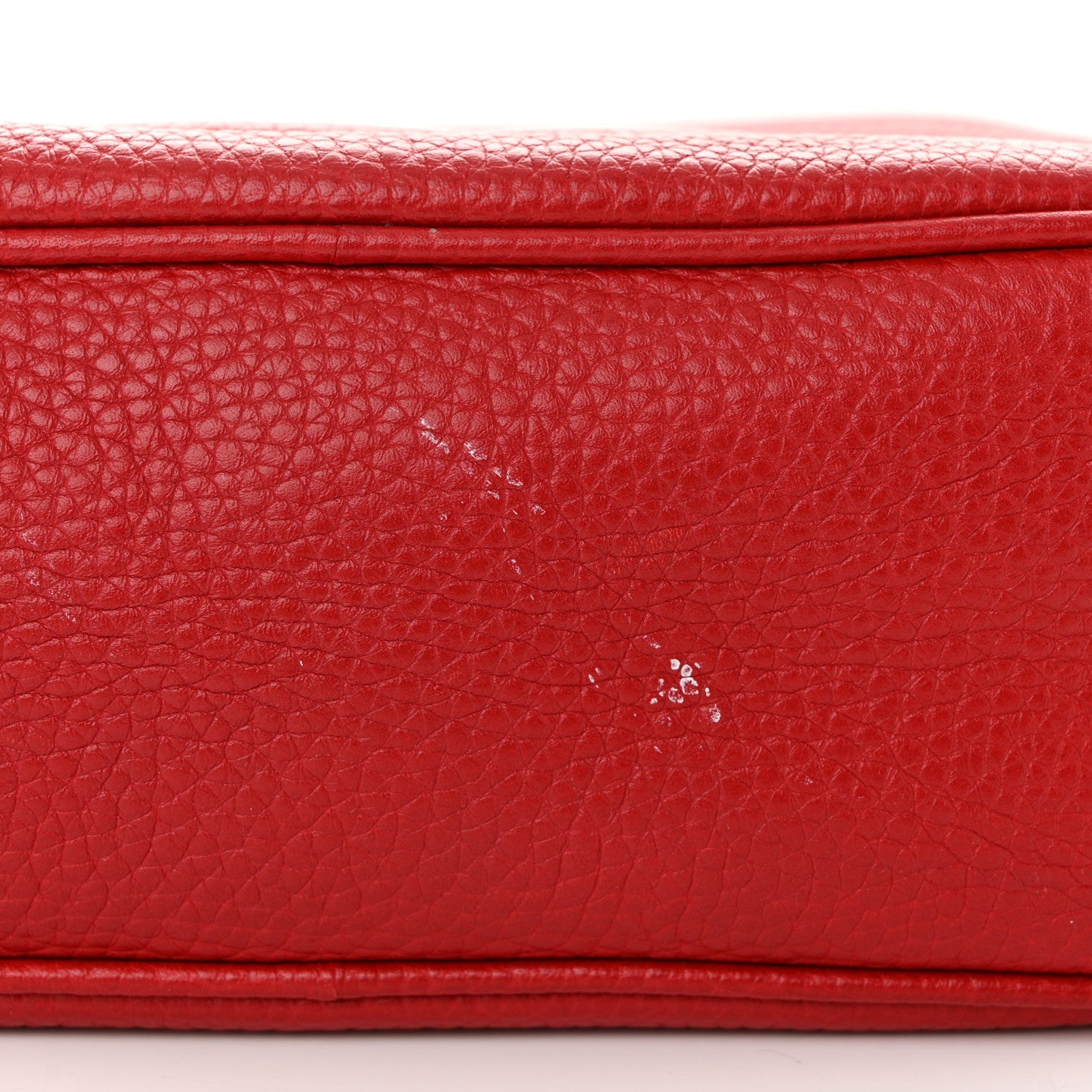 Pebbled Calfskin Small Soho Disco Bag Vibrant Red
