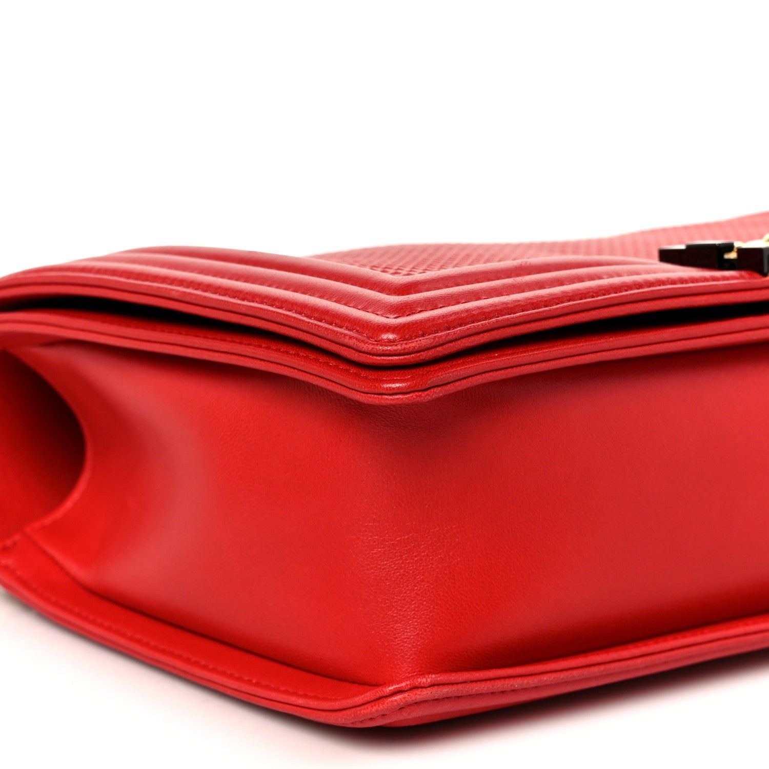 Lambskin Embossed New Medium Boy Cube Flap Red