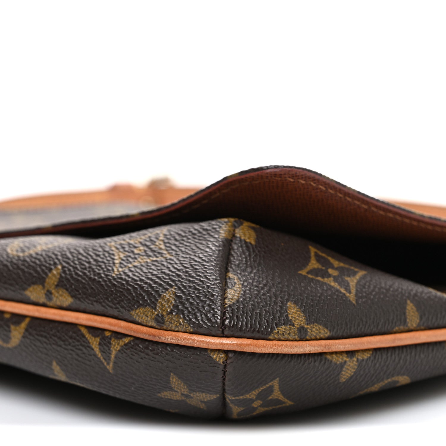 Monogram Musette Tango