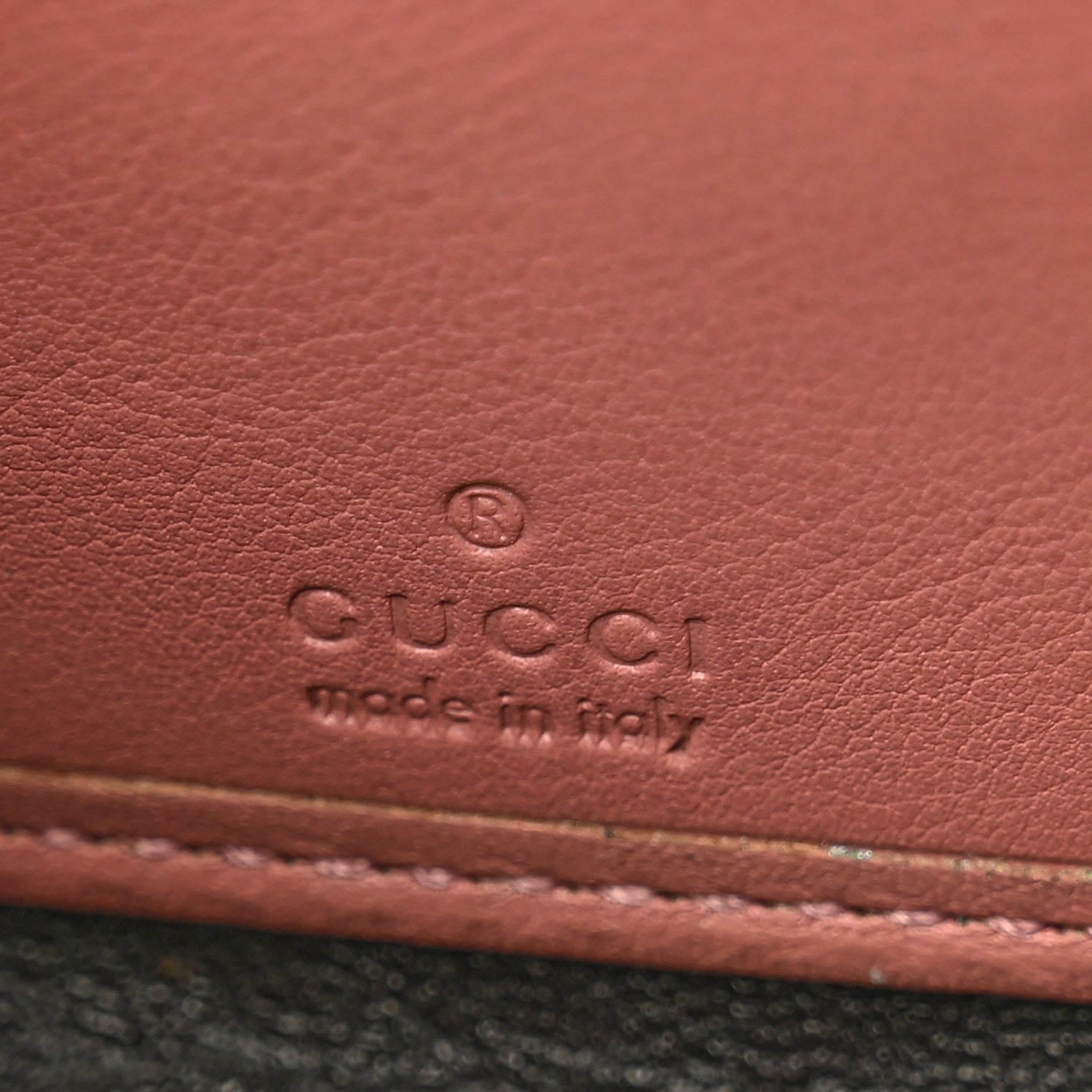 Guccissima Signature Zip Around Wallet Soft Pink