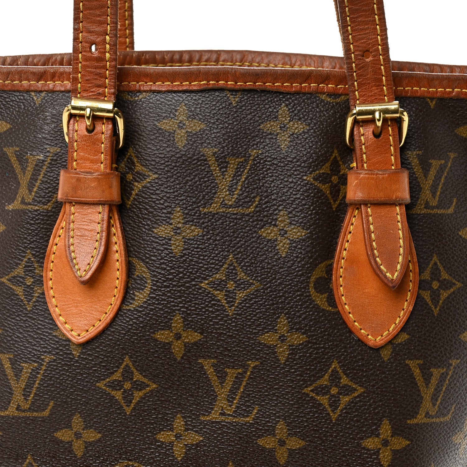 Monogram Petit Bucket 23