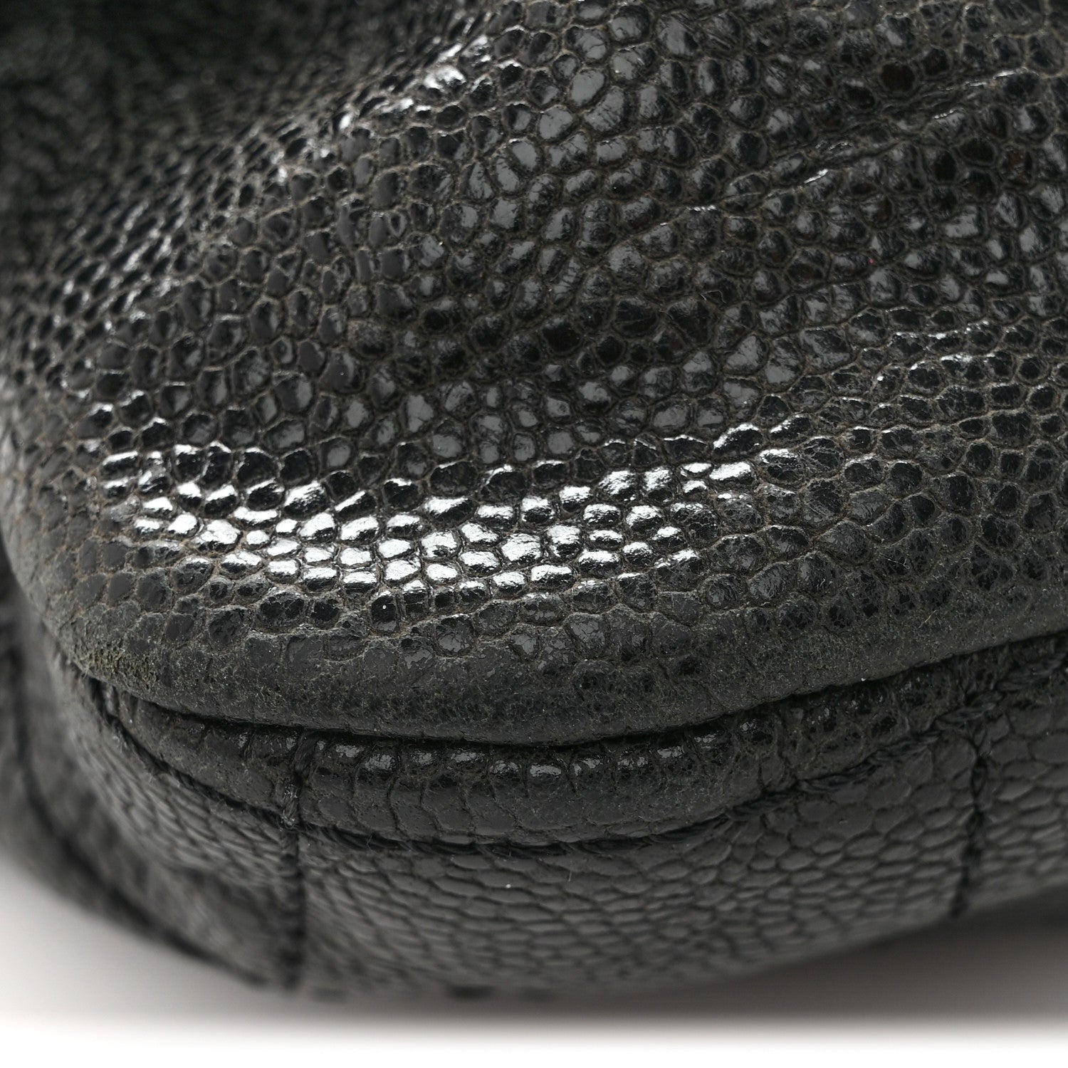 Caviar Quilted Medium Elastic Flap Black