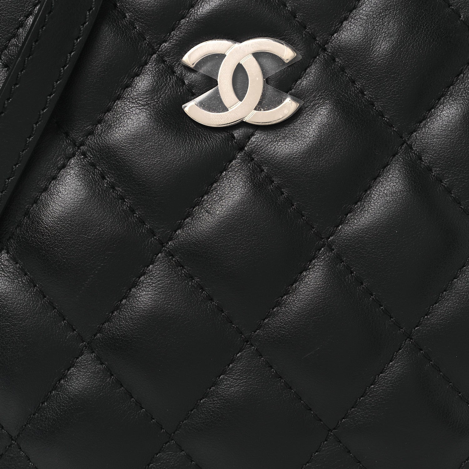 Lambskin Quilted Uniform Crossbody Bag Black