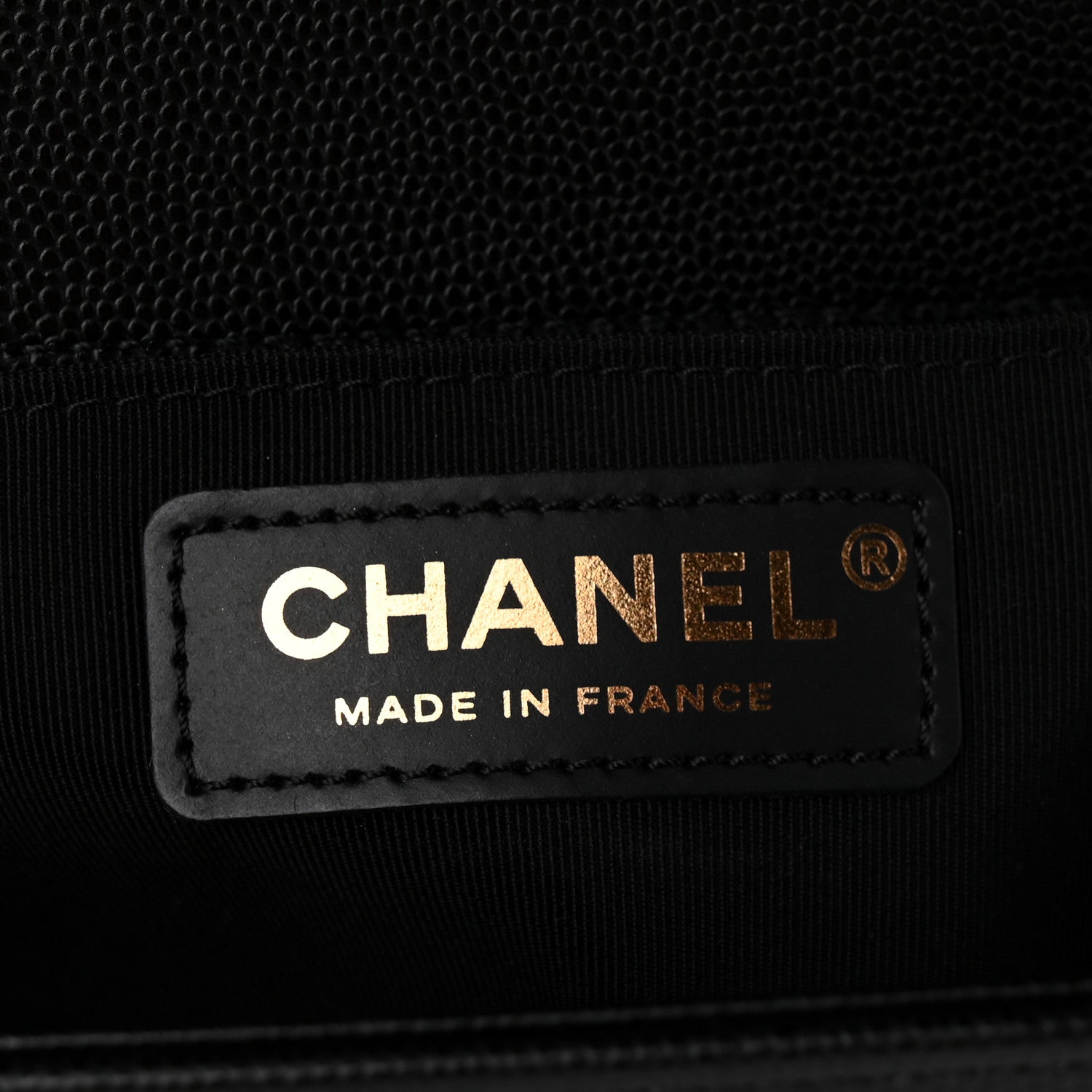 Caviar Quilted Medium Boy Flap Black
