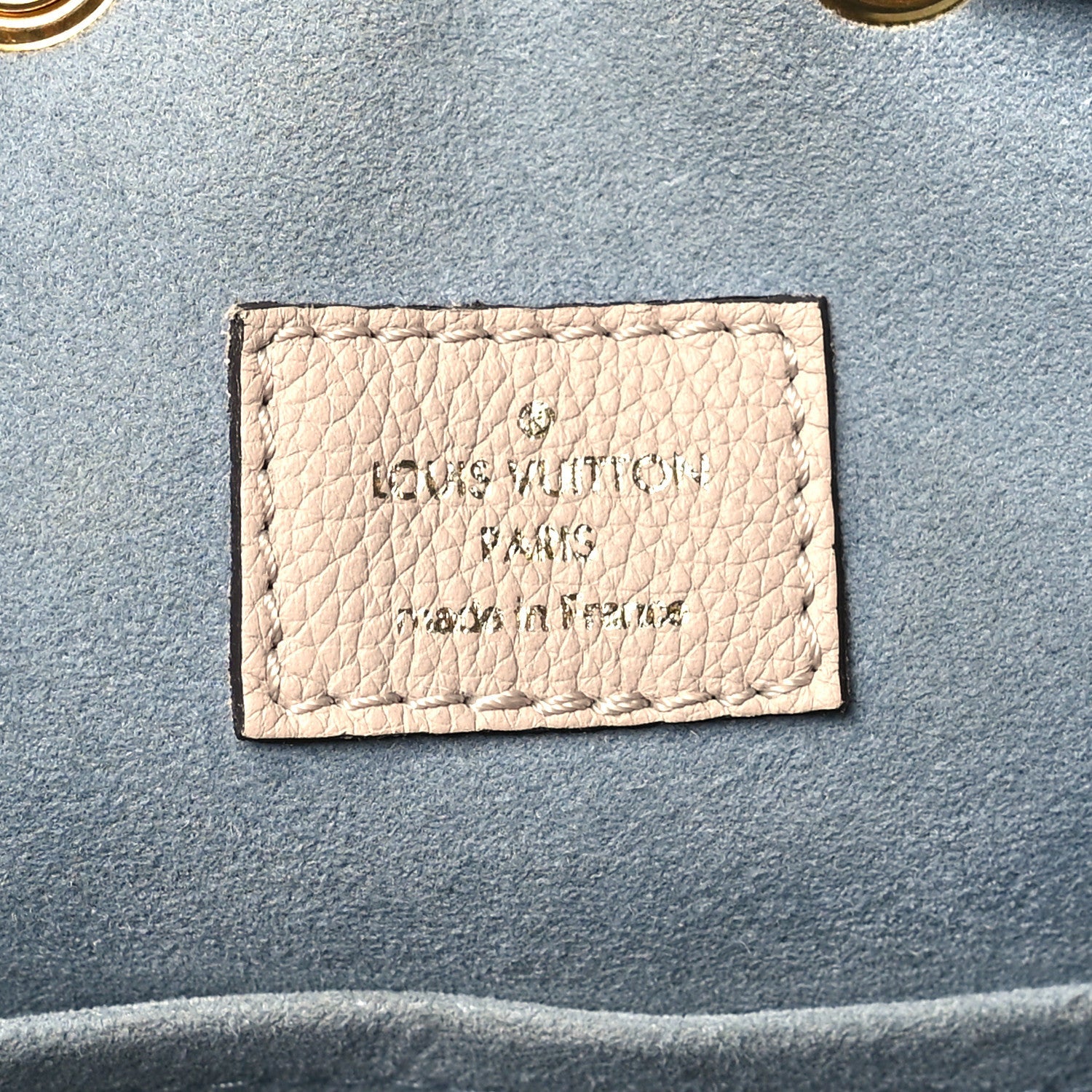 Calfskin Lockme Bucket MM Greige