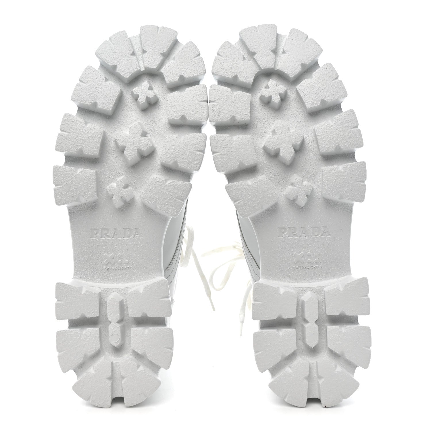 Spazzolato Rois Re-Nylon Metal Triangle Logo Monolith Pouch Pocket 55mm Boots 40.5 White
