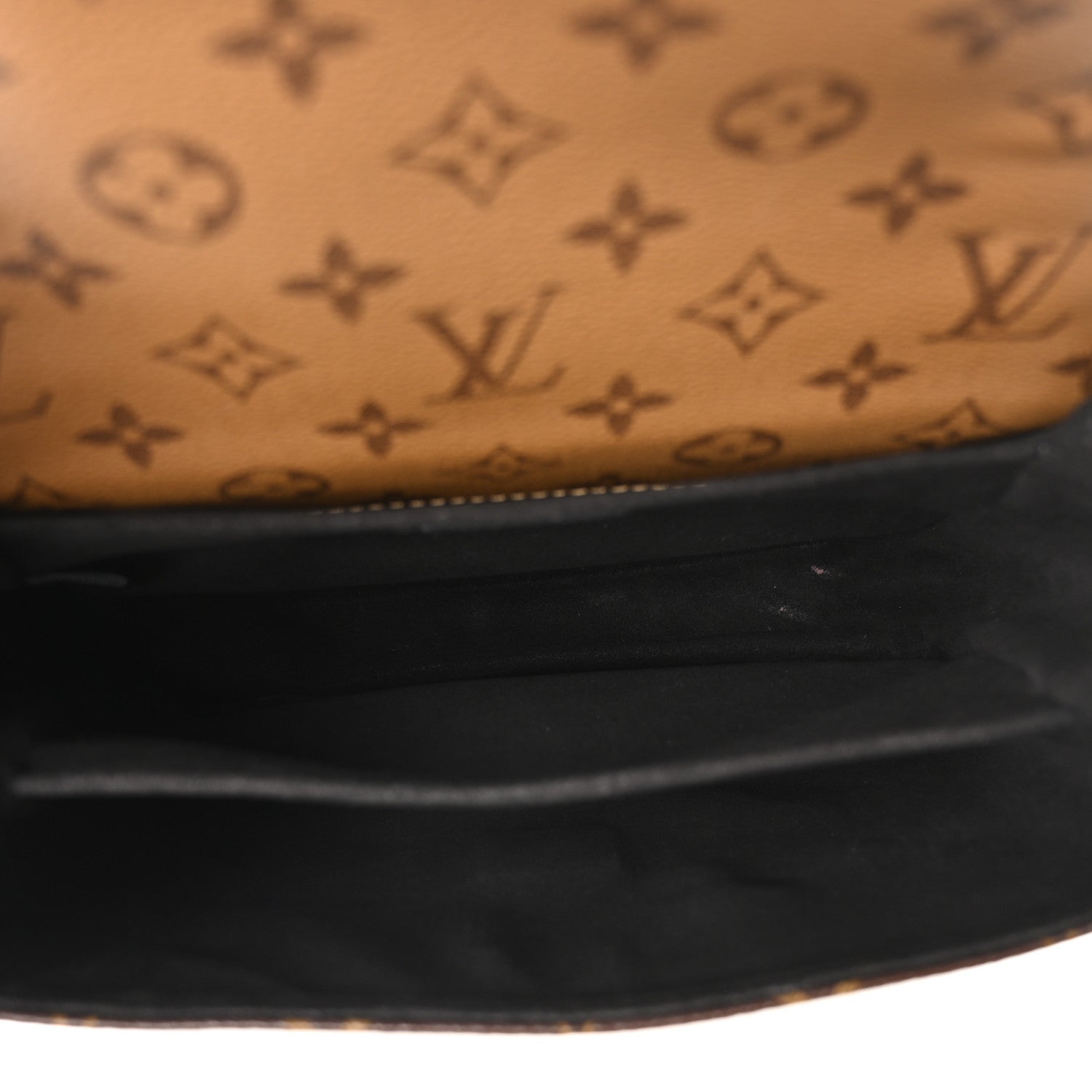 Reverse Monogram Pochette Metis