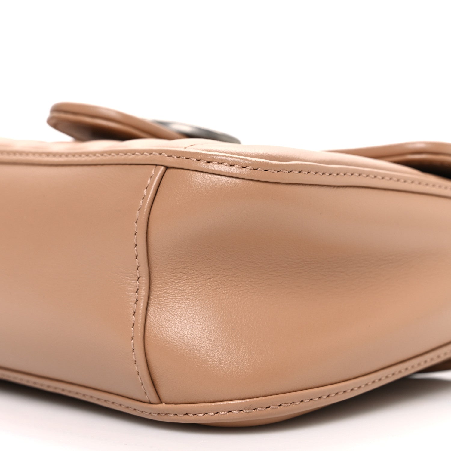 Calfskin Matelasse Aria Mini GG Marmont Top Handle Shoulder Bag Camelia