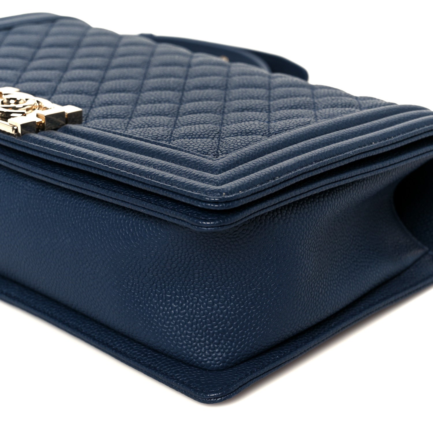 Caviar Quilted New Medium Boy Flap Blue