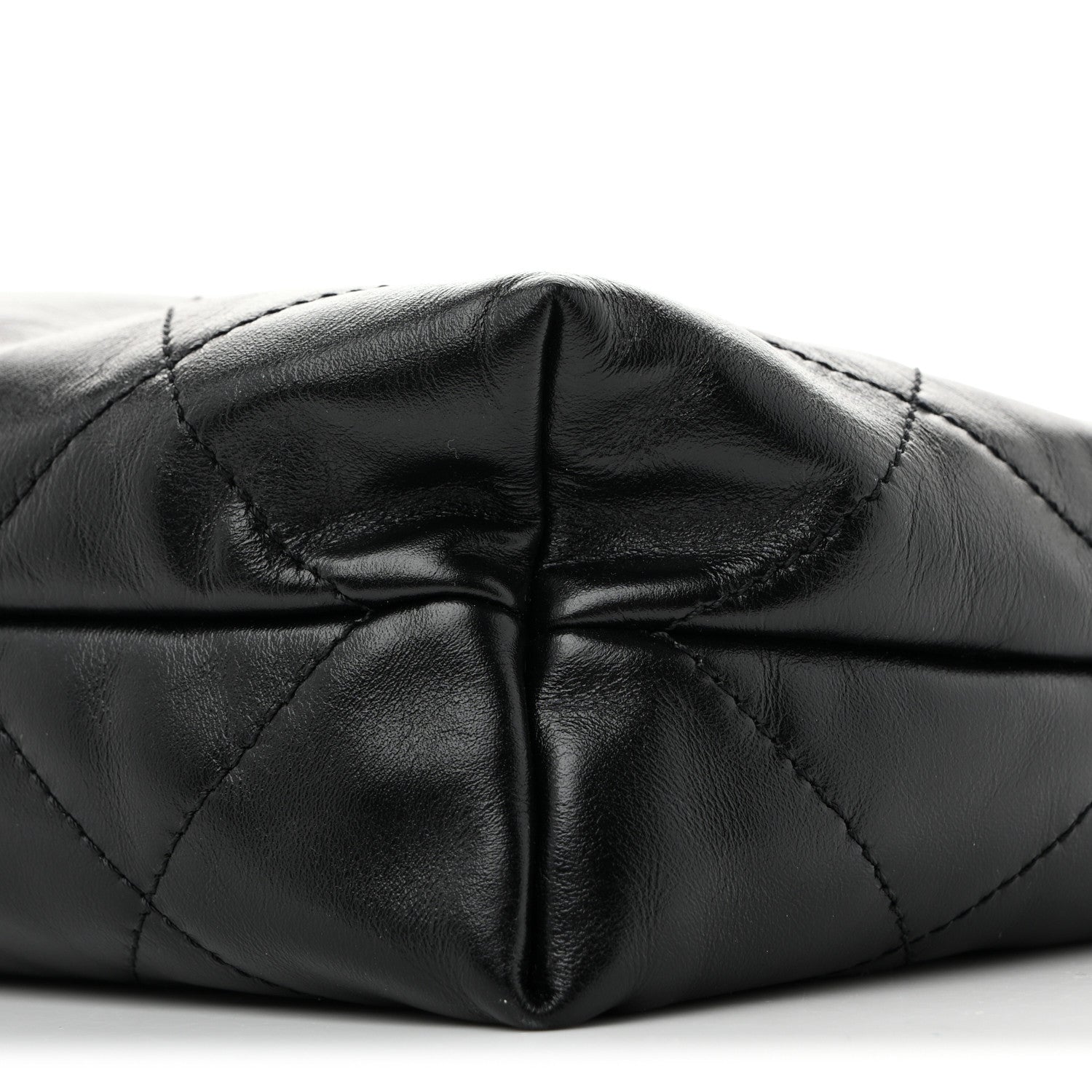 Shiny Calfskin Quilted Small Chanel 22 Black