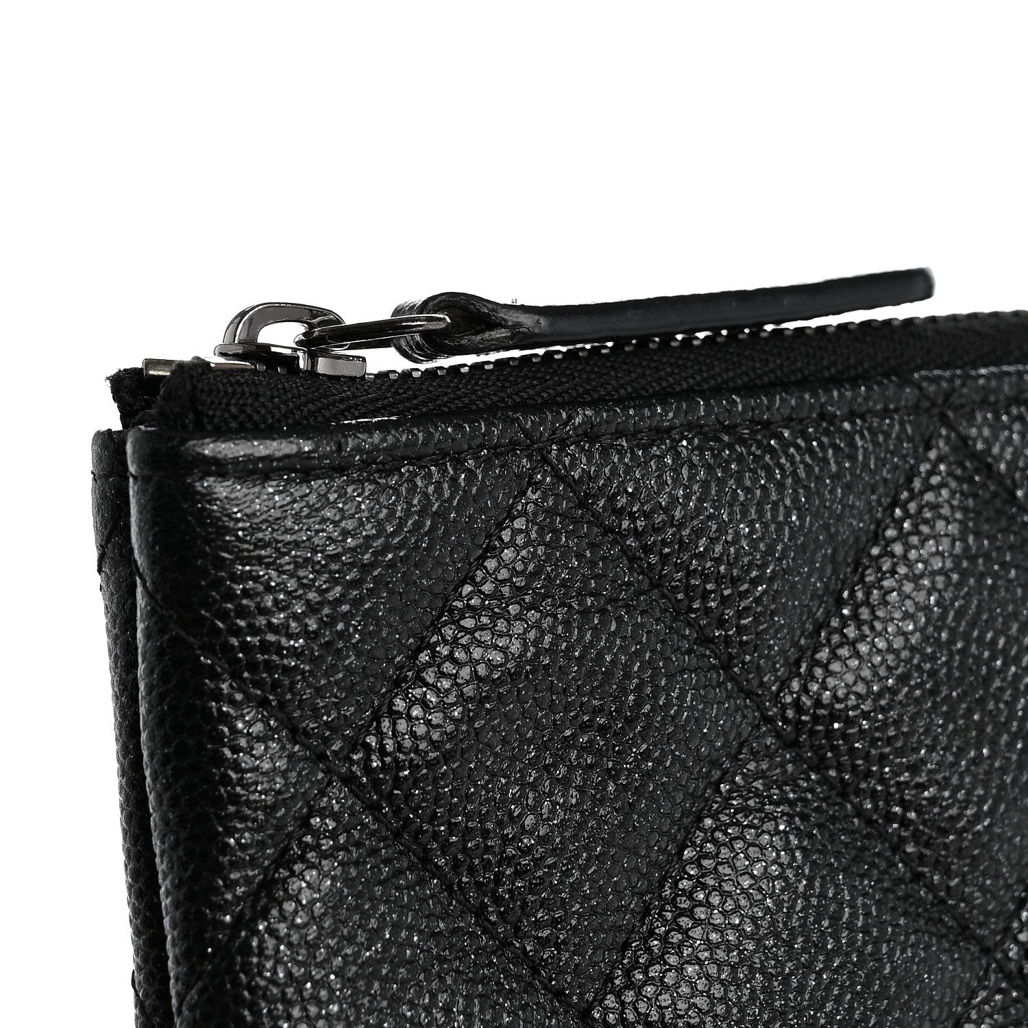 Iridescent Caviar Quilted Medium Cosmetic Case Black