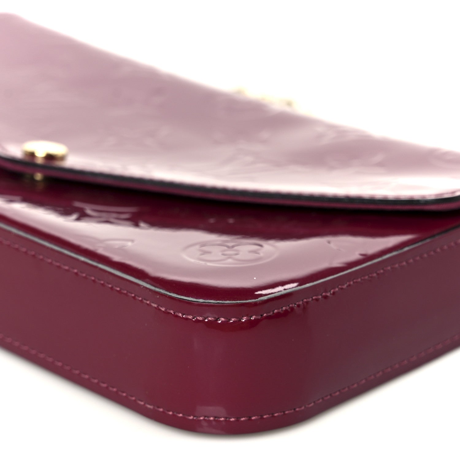 Vernis Felicie Chain Wallet Magenta