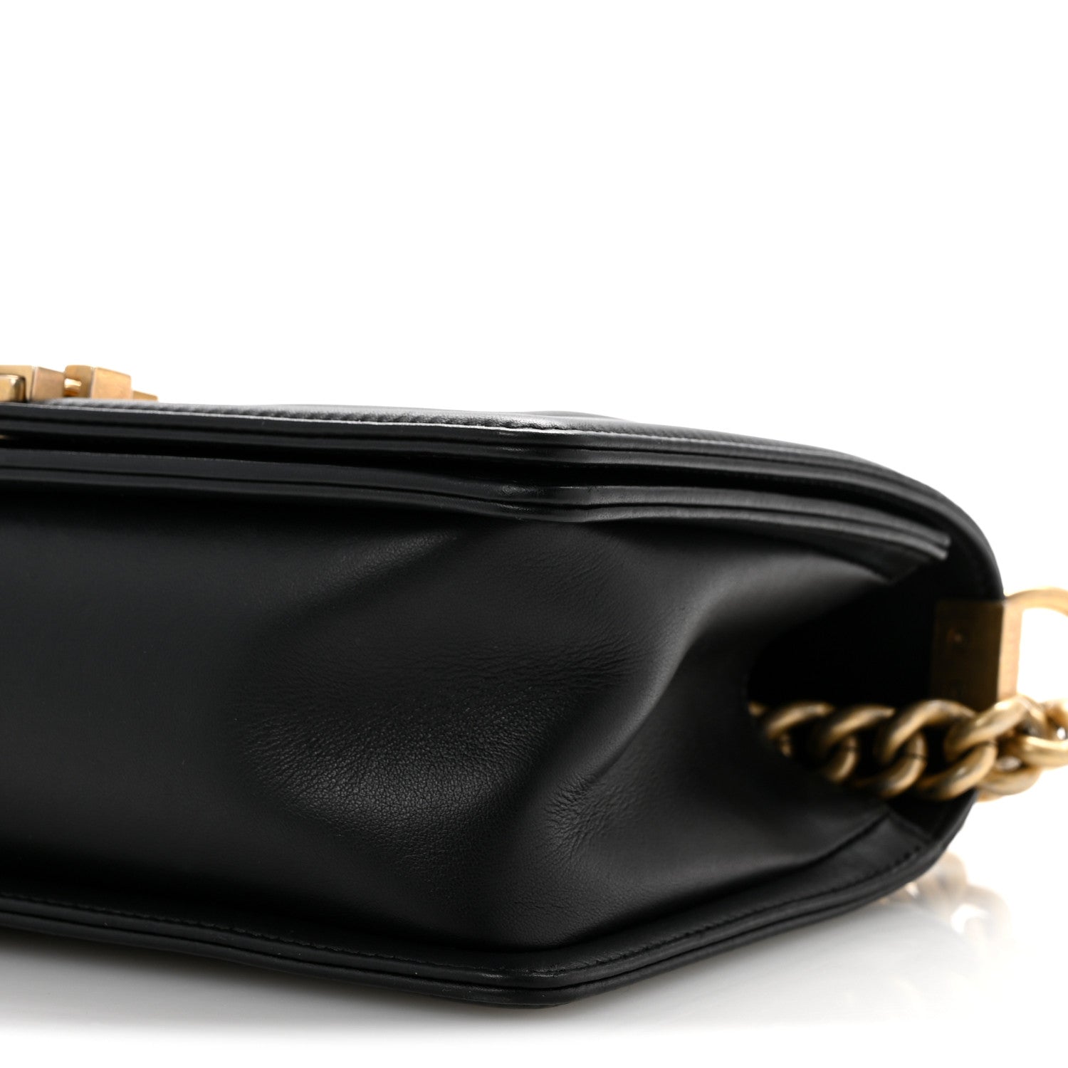 Lambskin Quilted Medium Boy Flap Black