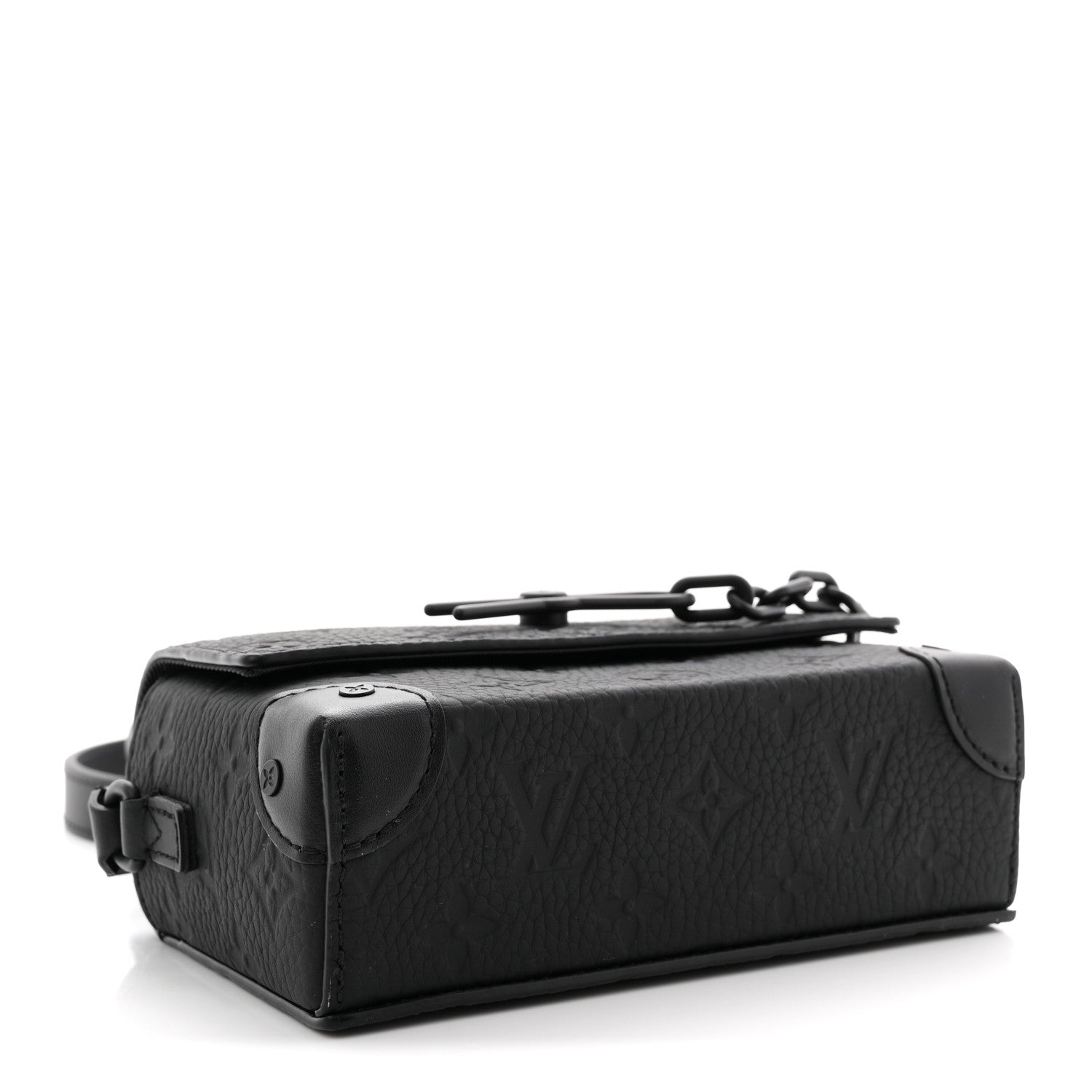 Taurillon Monogram Steamer Wearable Wallet Black