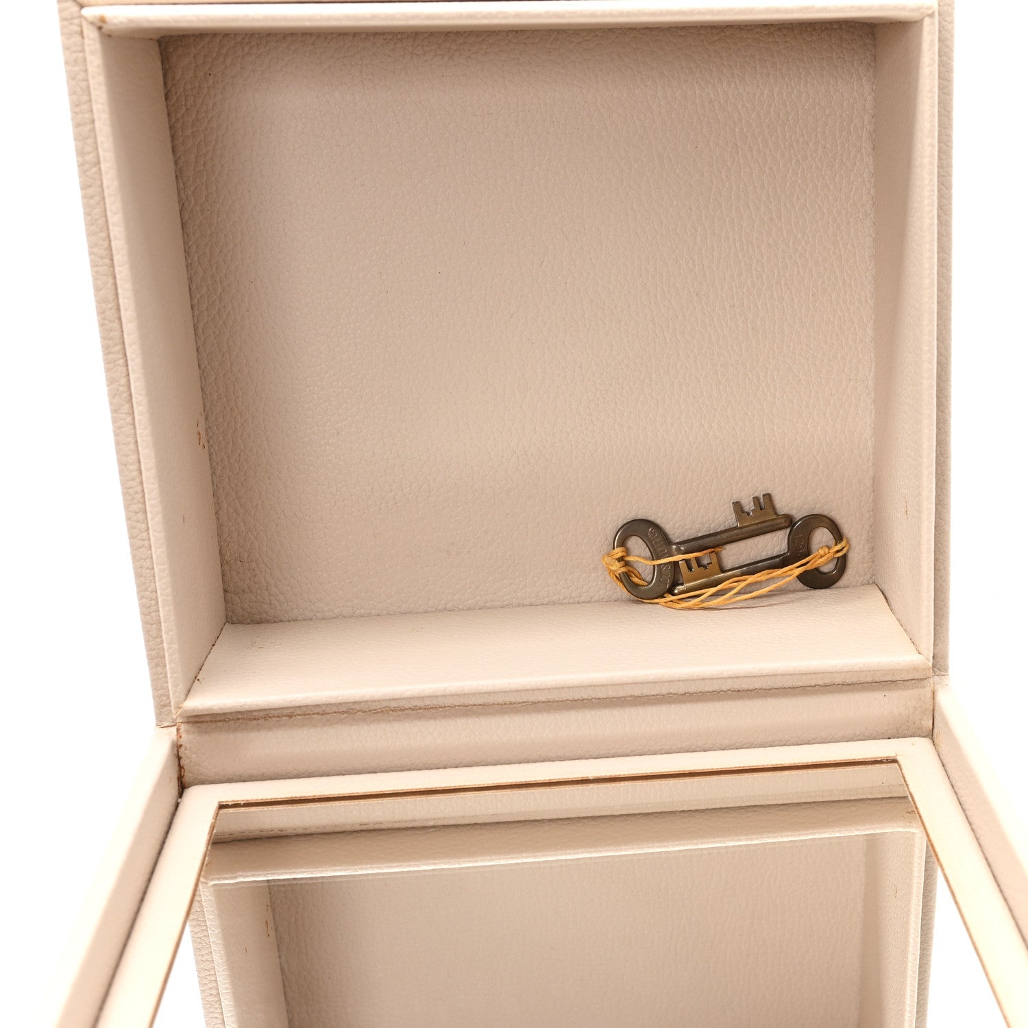 Monogram Boite Flacons Beauty Train Trunk Case
