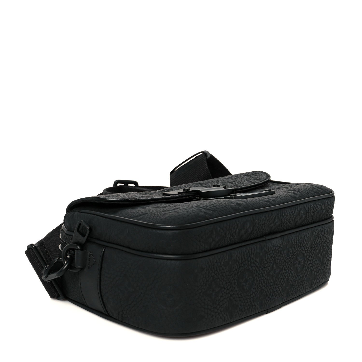 Taurillon Monogram S Lock Messenger Black