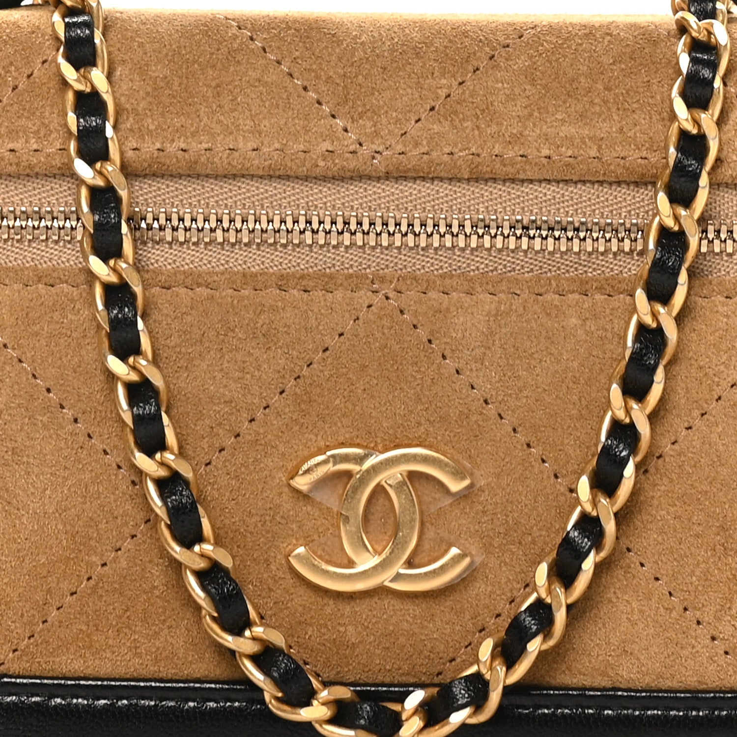 Suede Calfskin Shiny Lambskin Quilted Top Handle Slim Vanity Case With Chain Beige Black