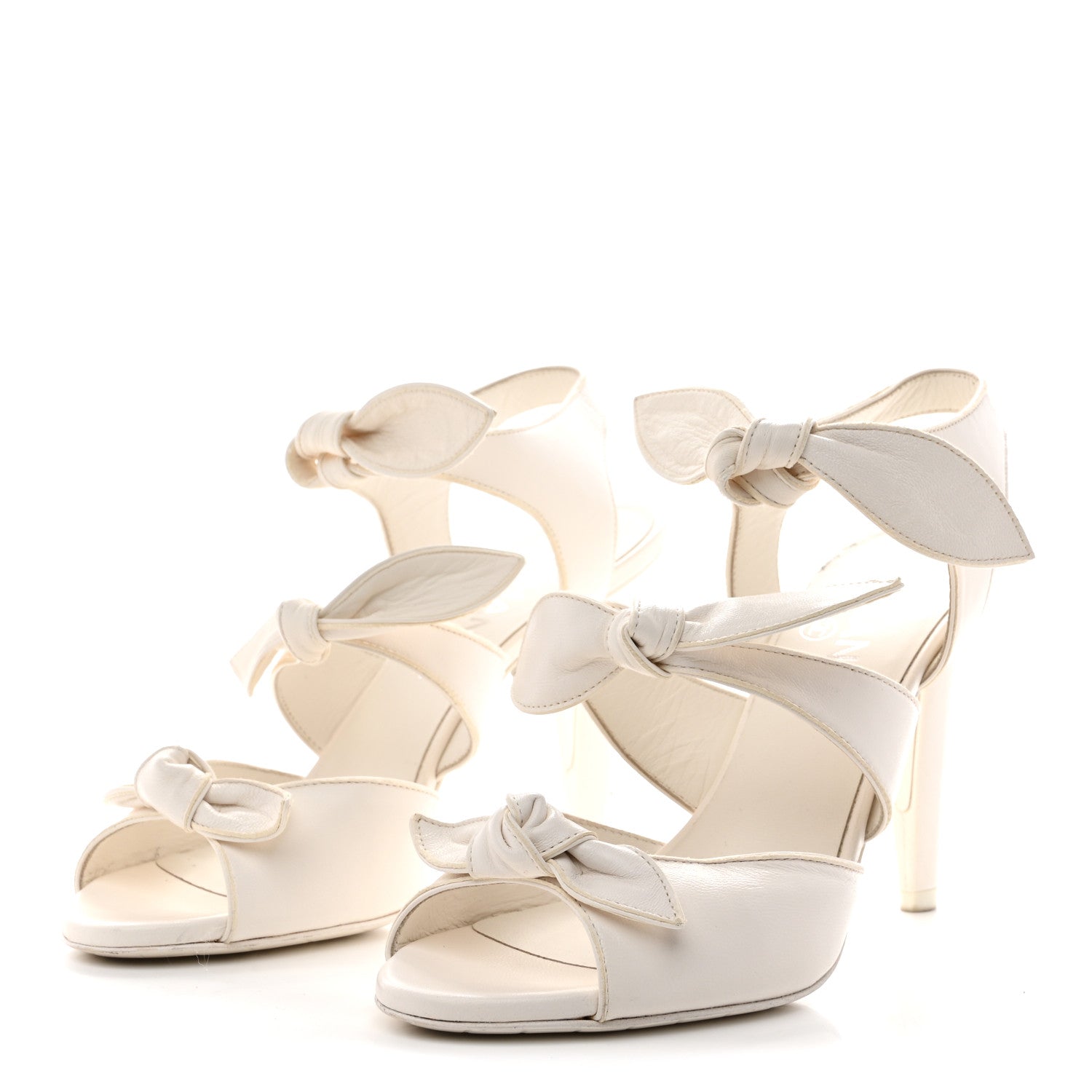 Lambskin Bow CC Sandal Pumps 38 White