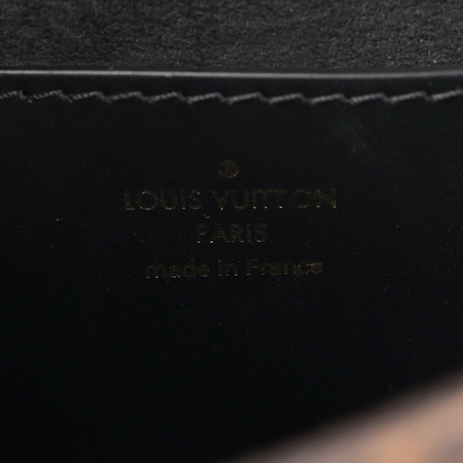 Reverse Monogram Tilsitt