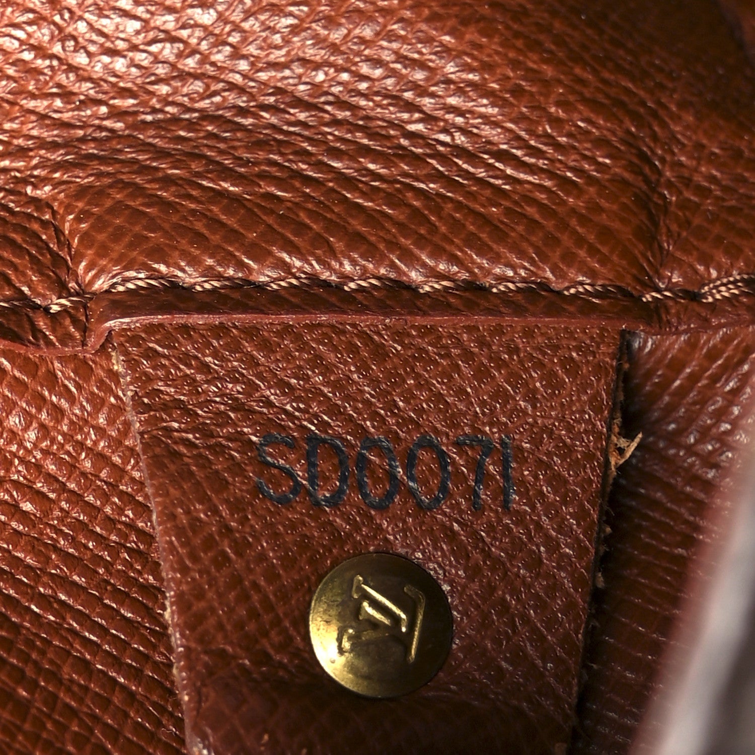 Monogram Musette GM