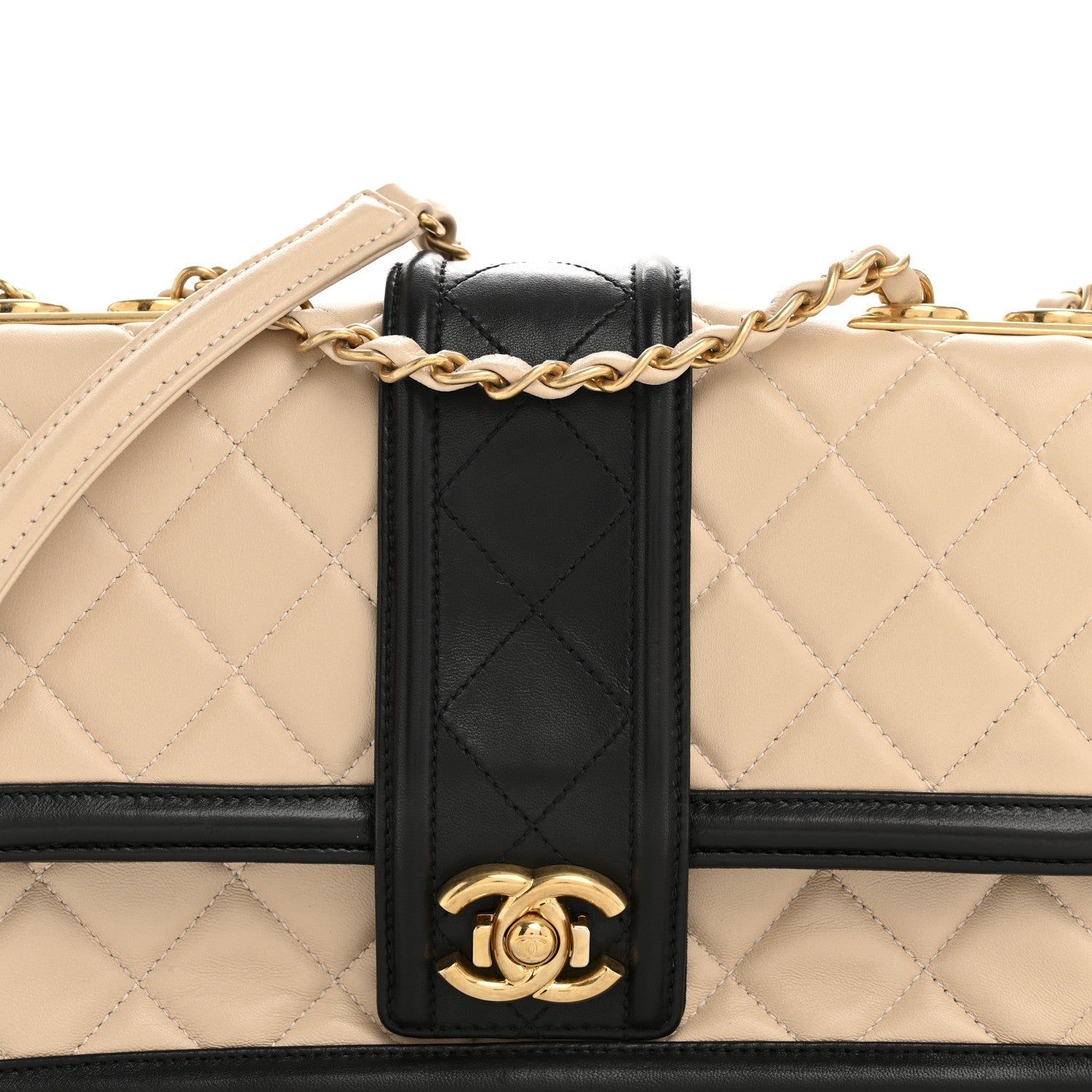 Lambskin Quilted Medium Elegant CC Flap Beige Black