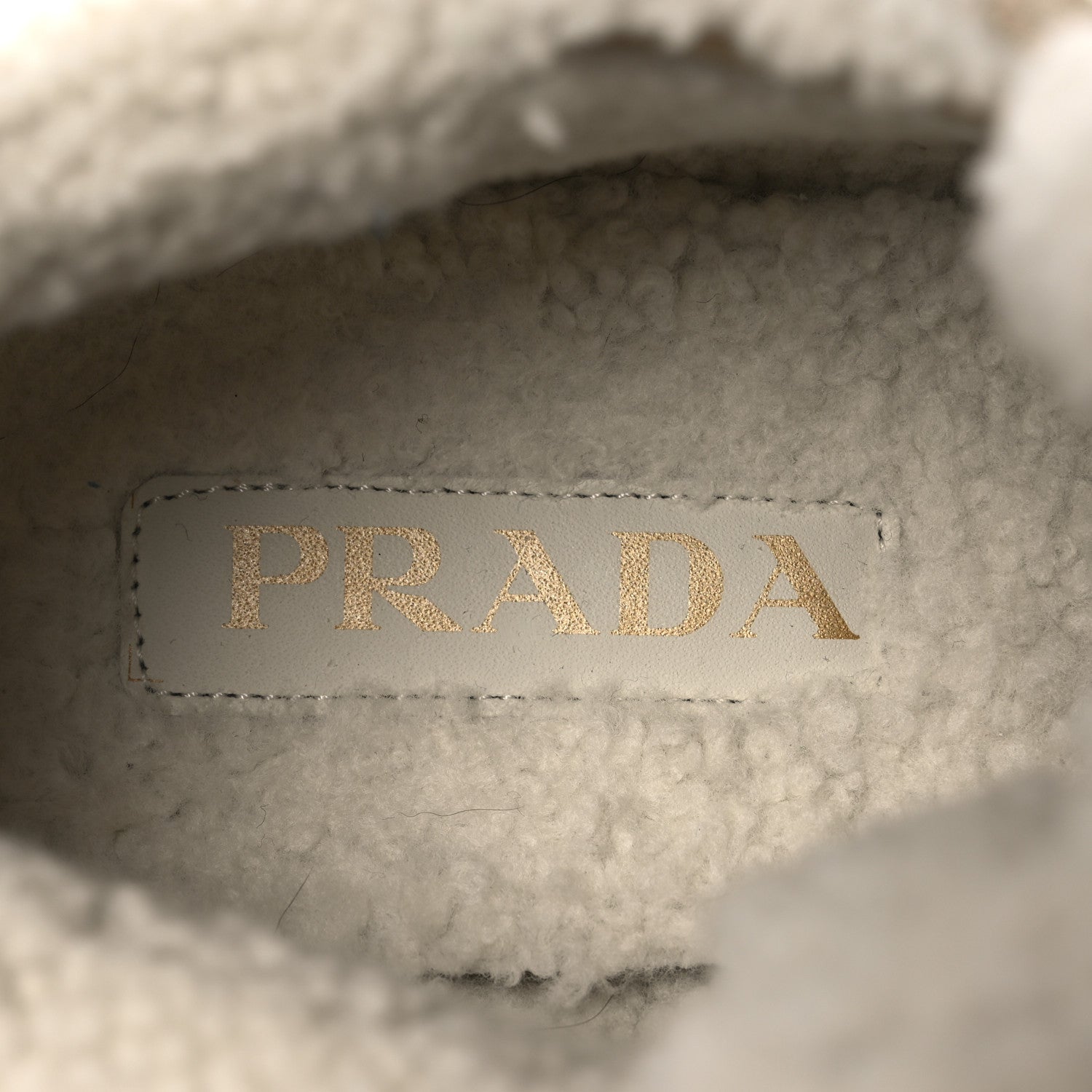 Suede Shearling Mid Top Sneakers 41 Ecru