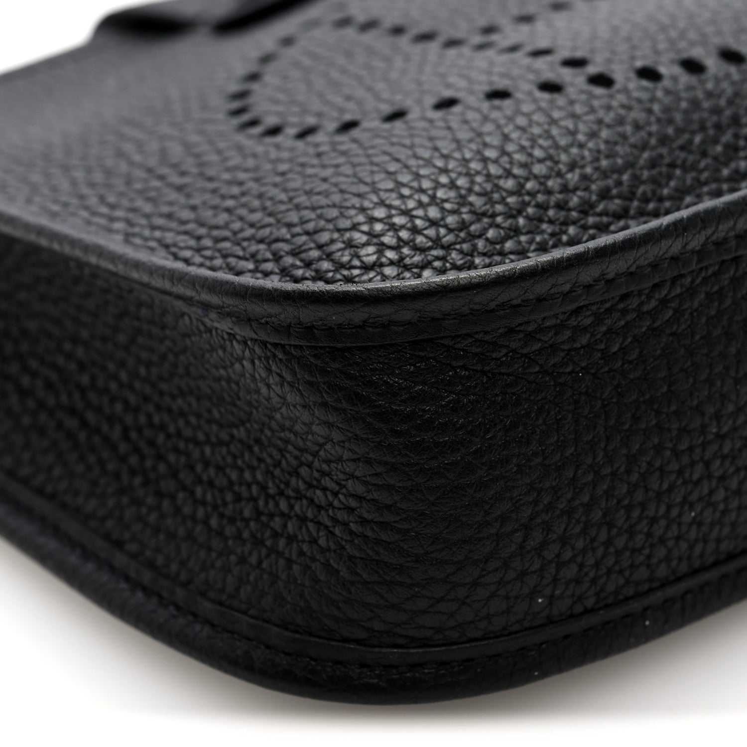 Taurillon Clemence Evelyne TPM Black