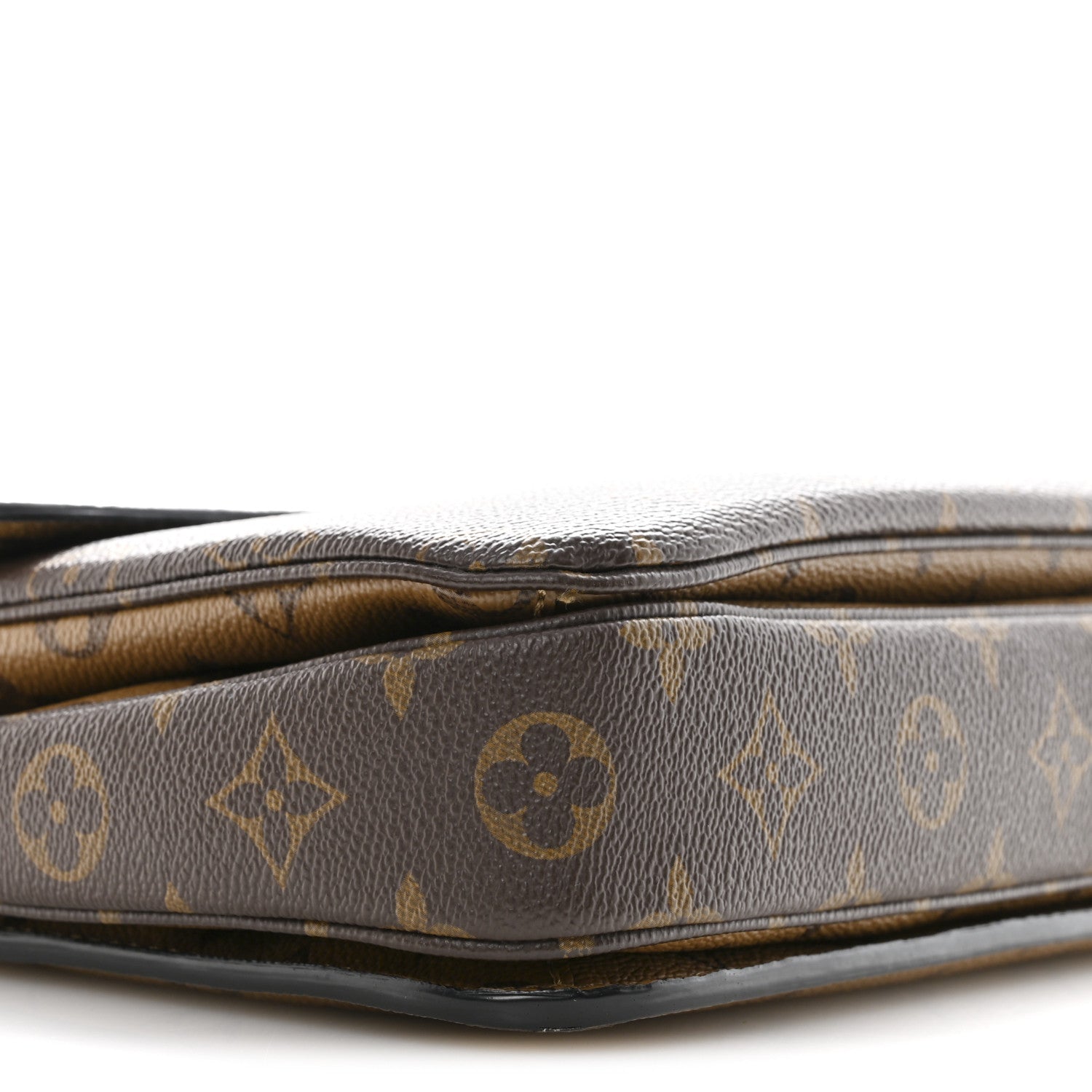 Reverse Monogram Pochette Metis