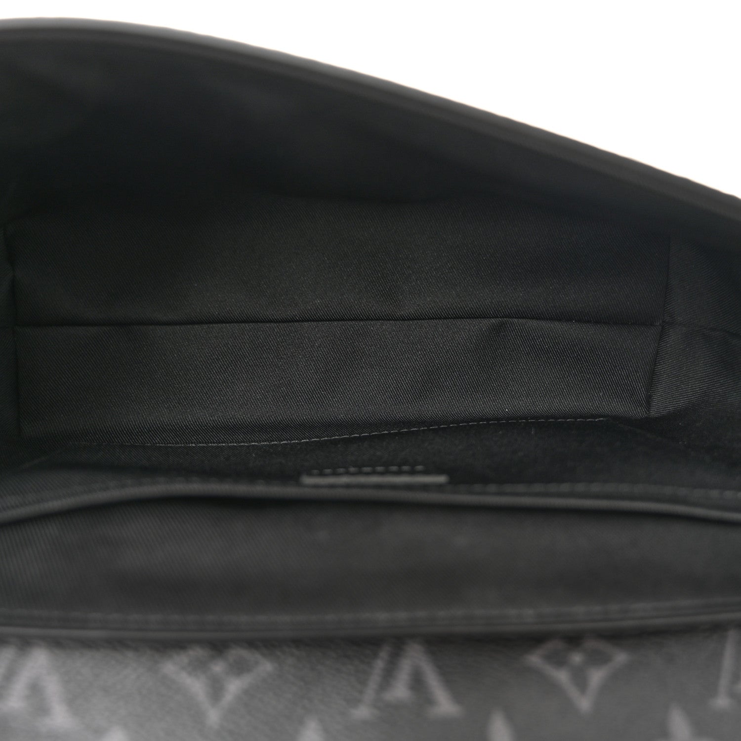 Monogram Eclipse S-Cape Messenger