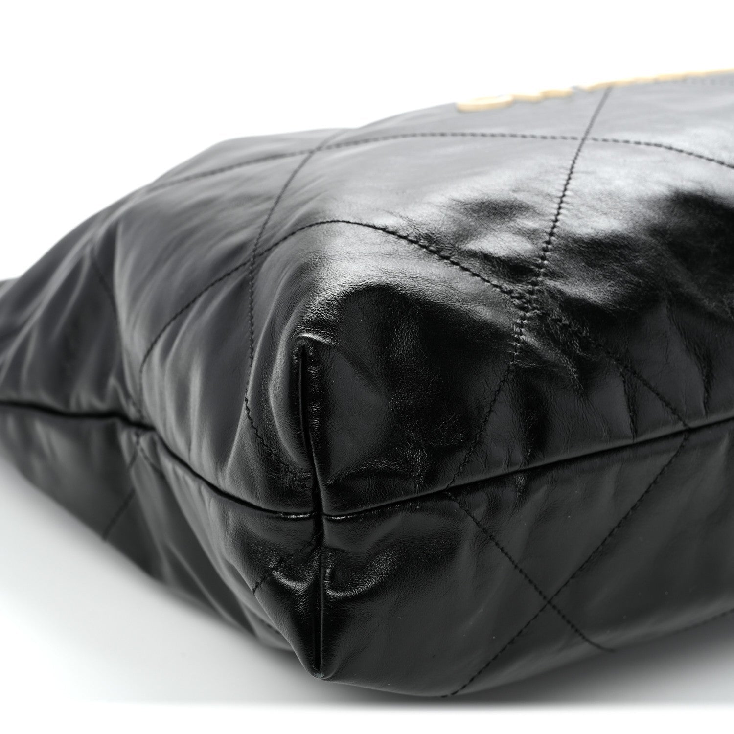 Shiny Calfskin Quilted Large Chanel 22 Black