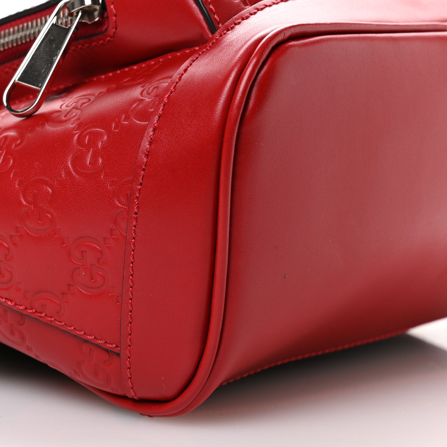 Guccissima Signature Small Day Backpack Hibiscus Red