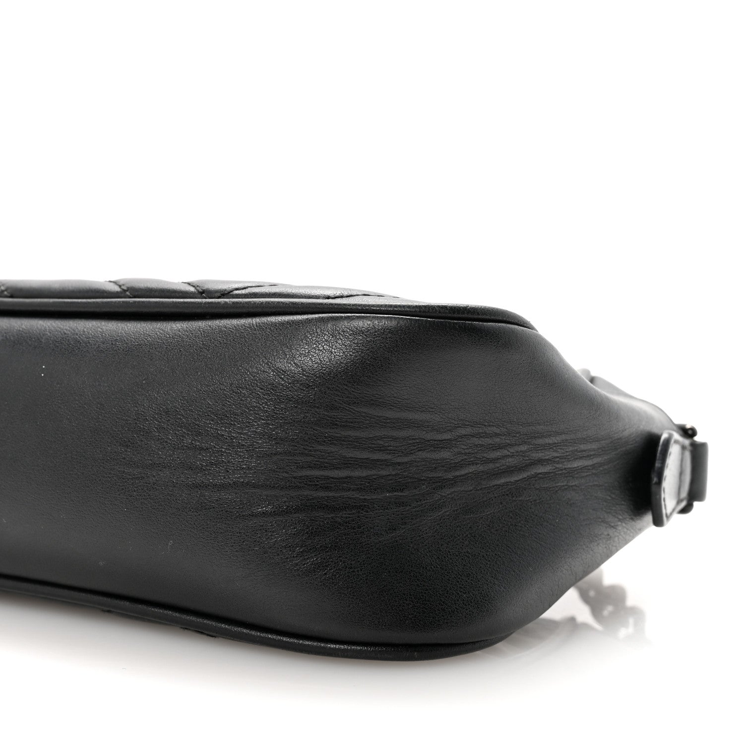 Calfskin Matelasse Monochrome Small GG Marmont Chain Shoulder Bag Black