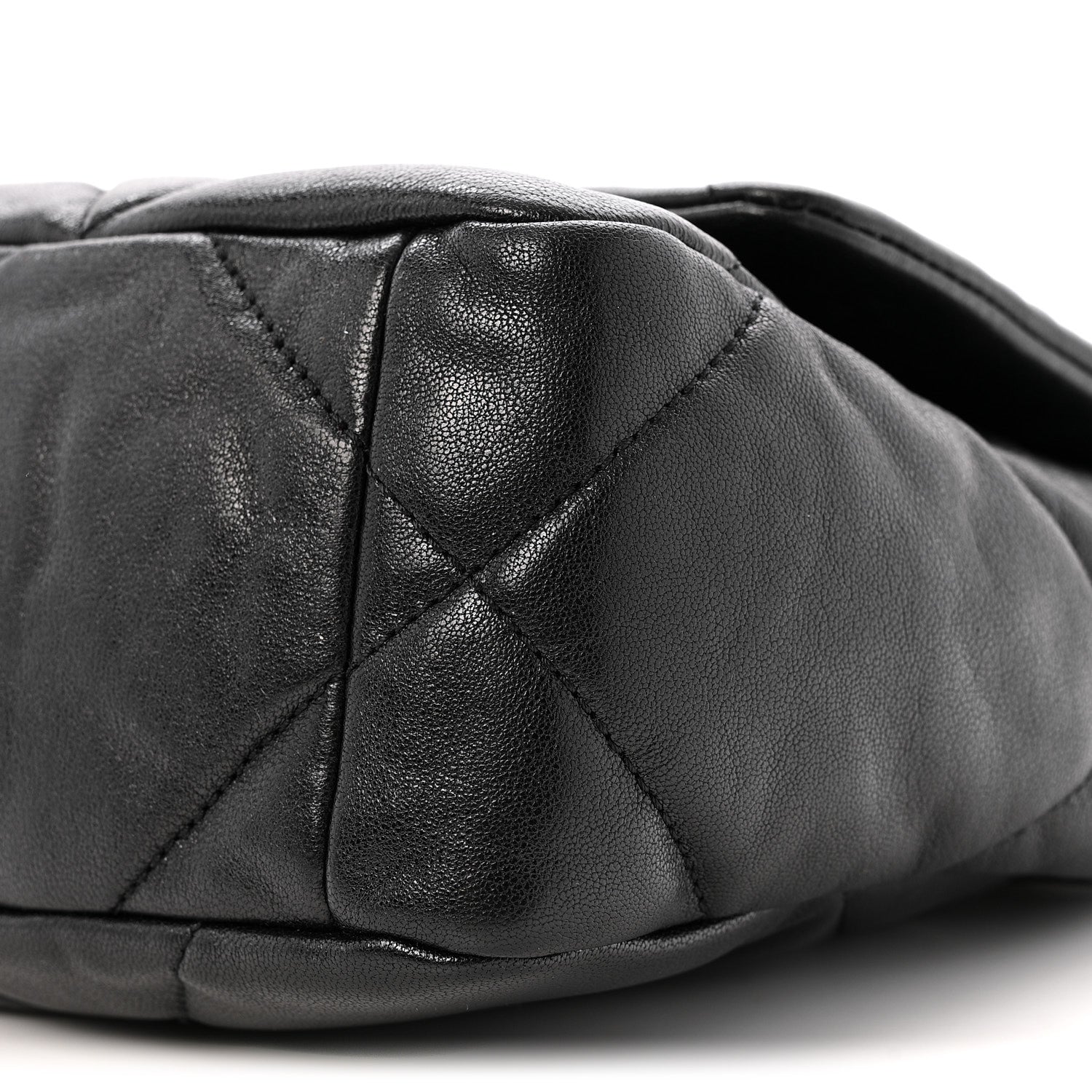 Goatskin Quilted Medium Chanel 19 Flap Black