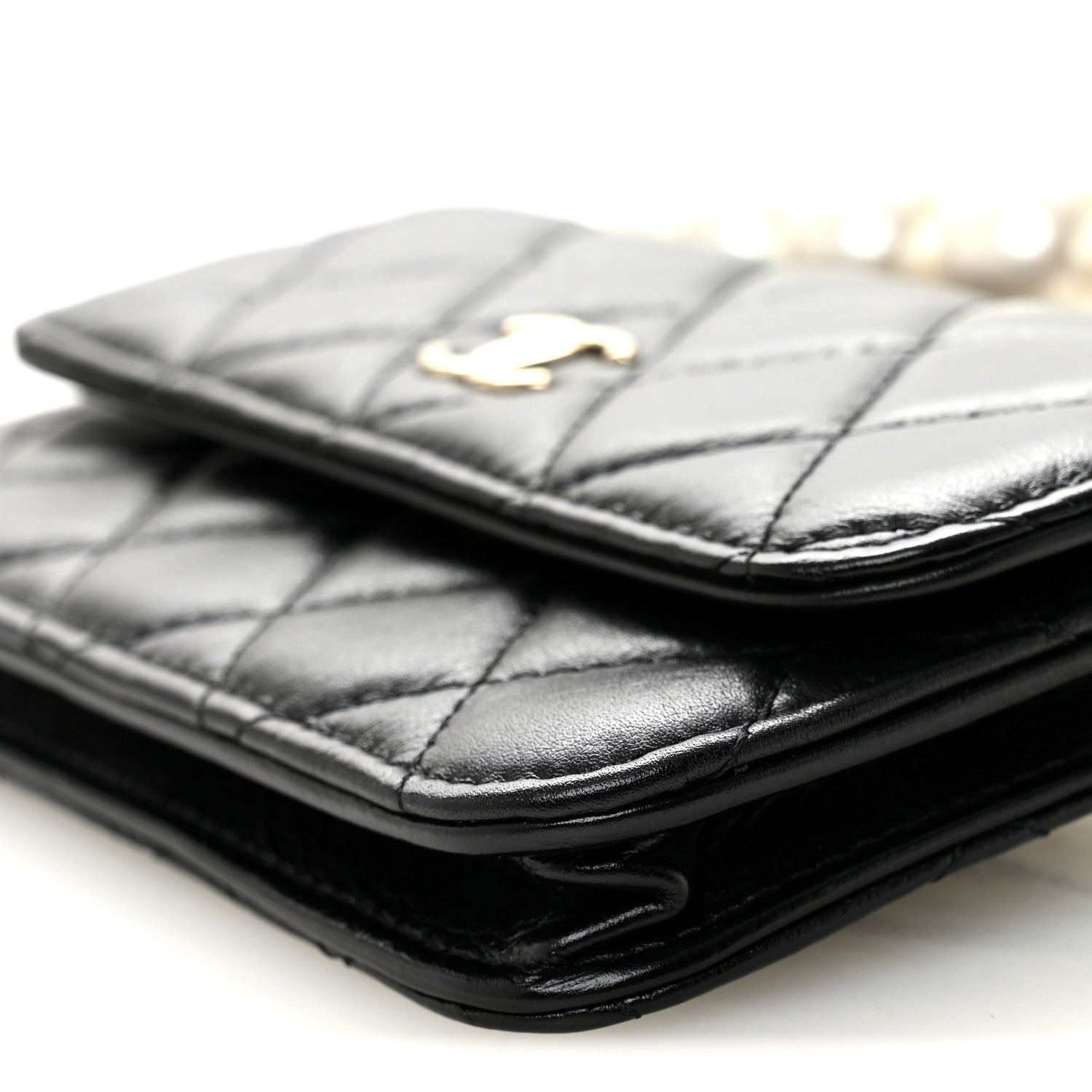 Calfskin Quilted Maxi Pearls Clutch With Chain Black
