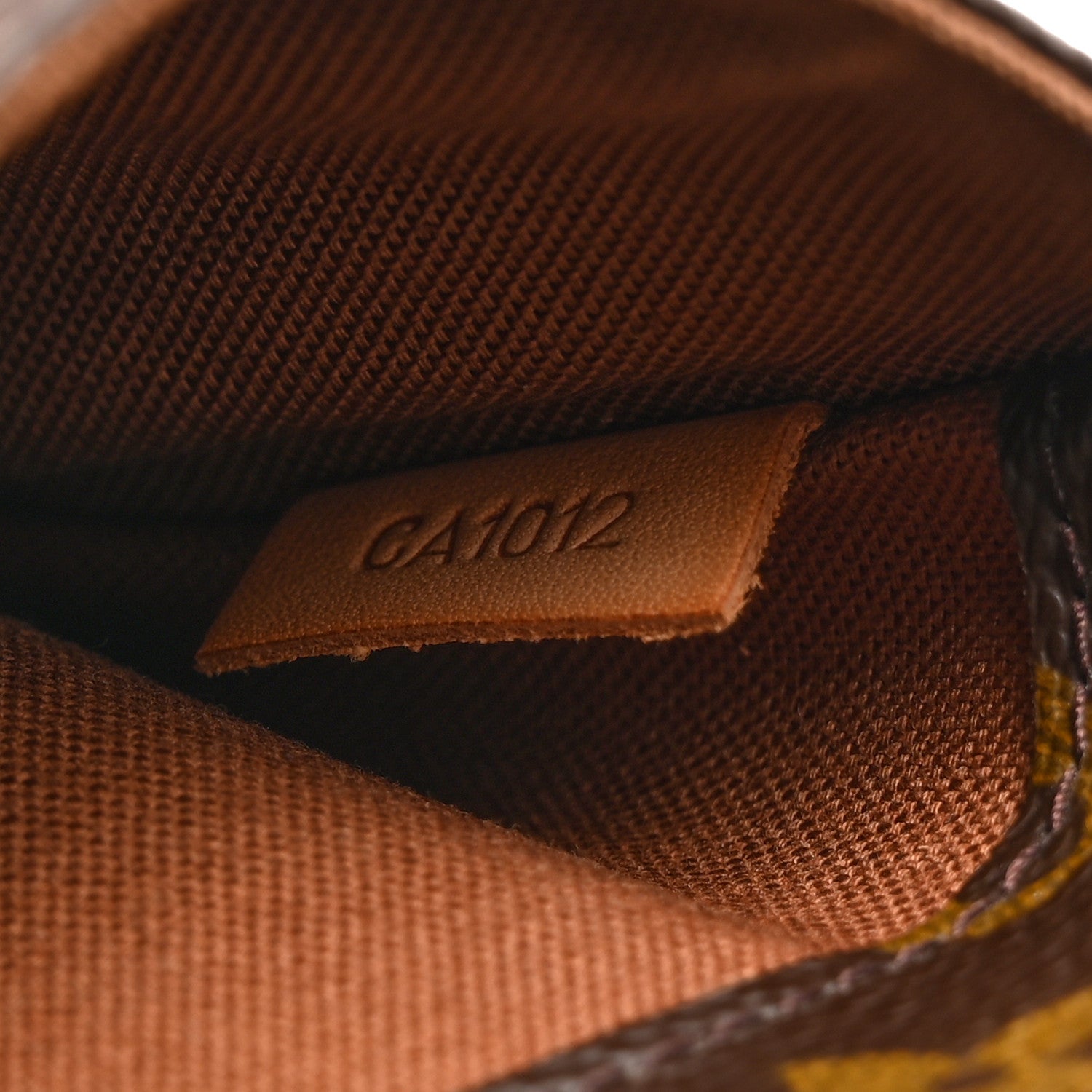 Monogram Pochette Gange