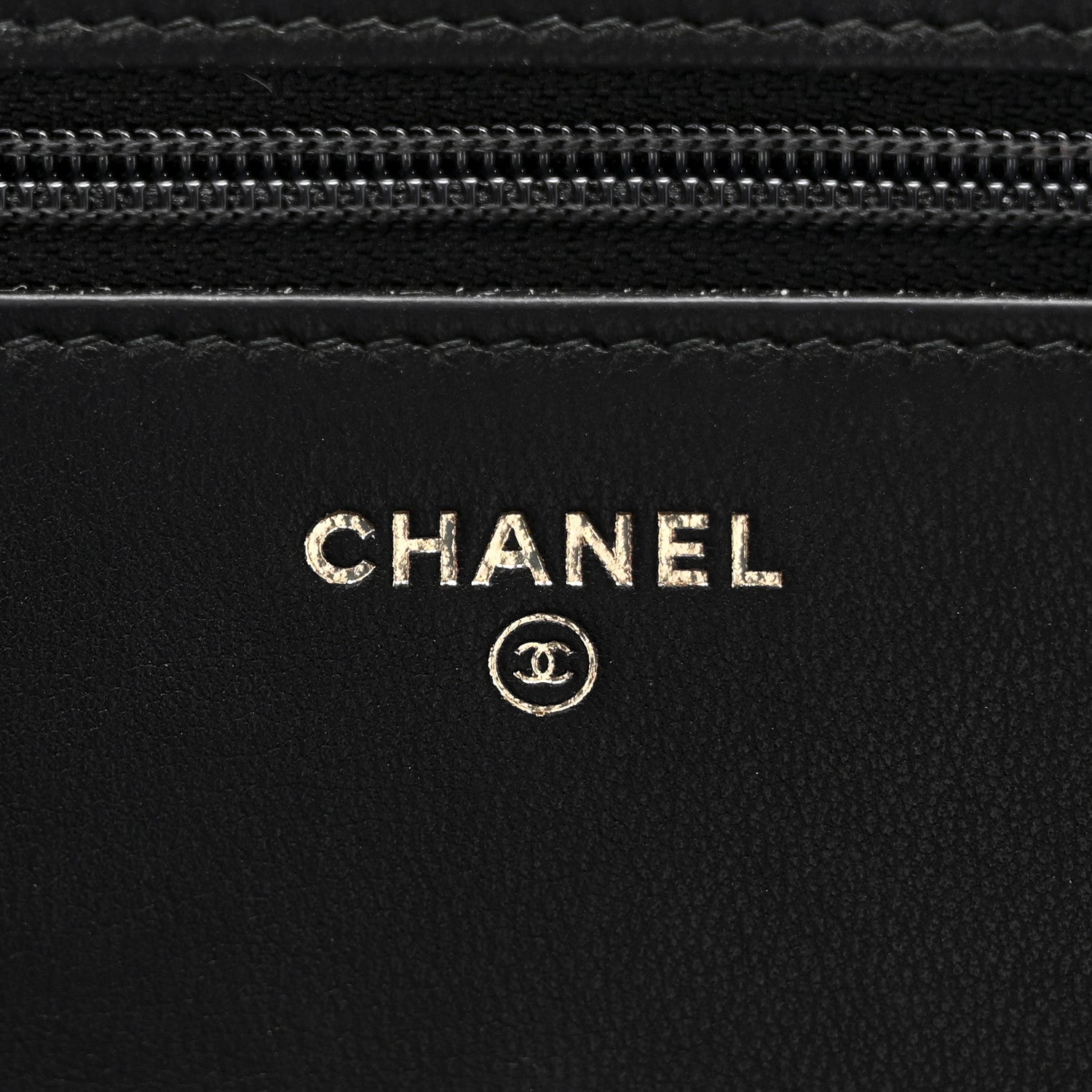 Velvet Pearl Diamond Embellished Wallet On Chain WOC Black
