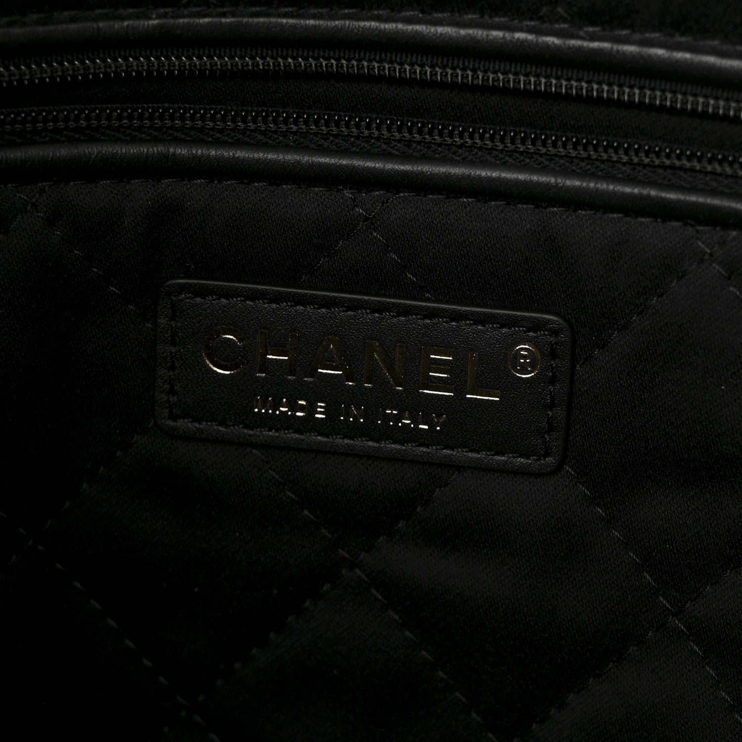 Shiny Calfskin Quilted Small Chanel 22 Black