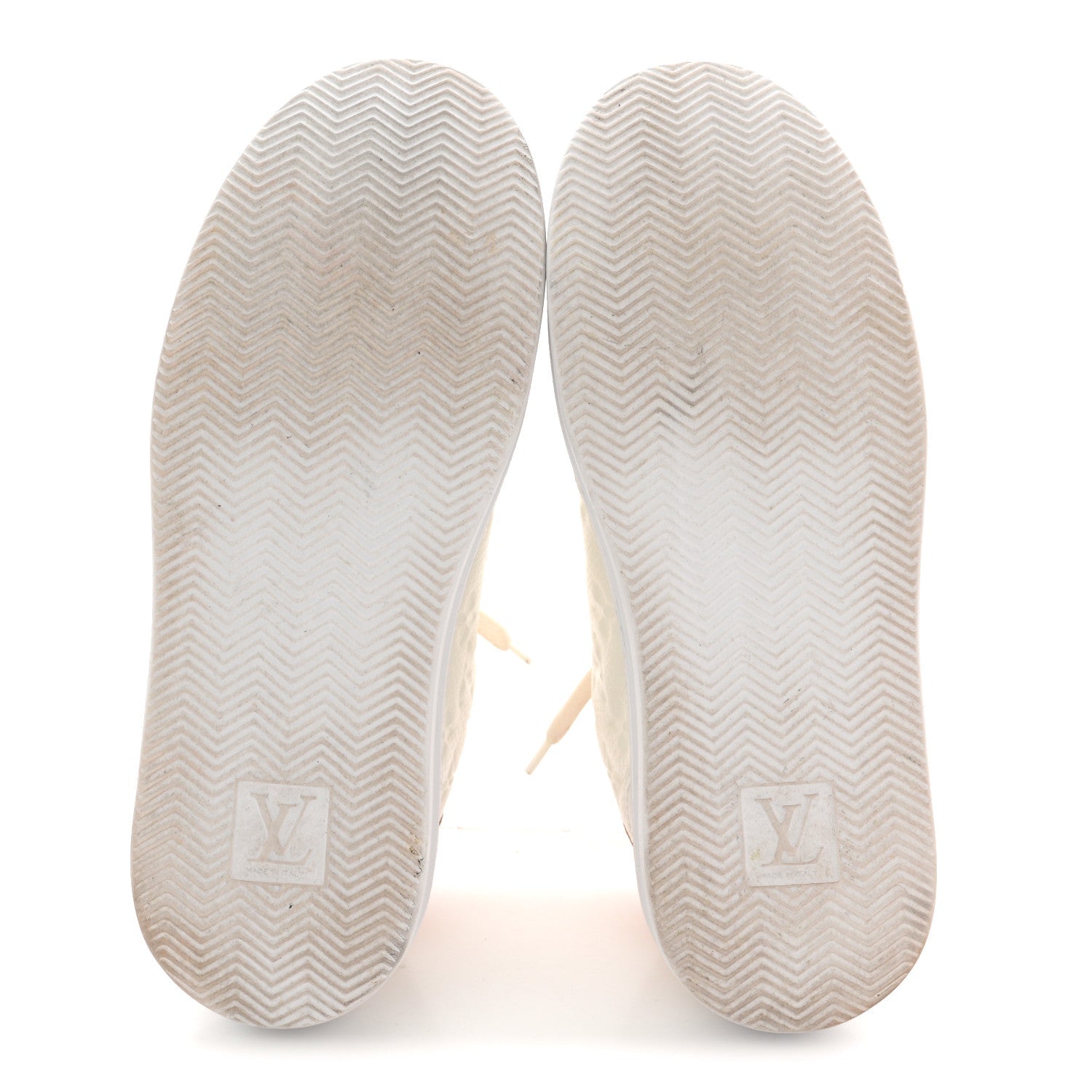 Grained Calfskin Embossed Monogram Mens Beverly Hills Sneakers 8.5 White