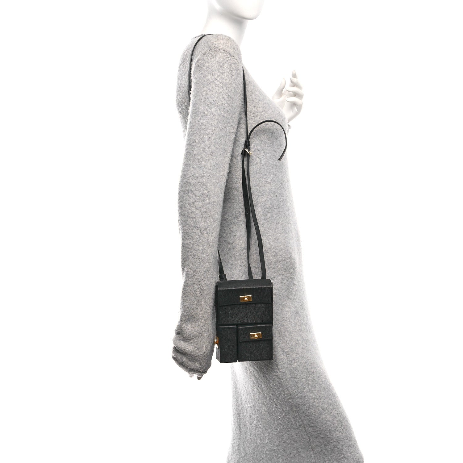 Epsom Kelly Multi Pocket Pochette To Go Black
